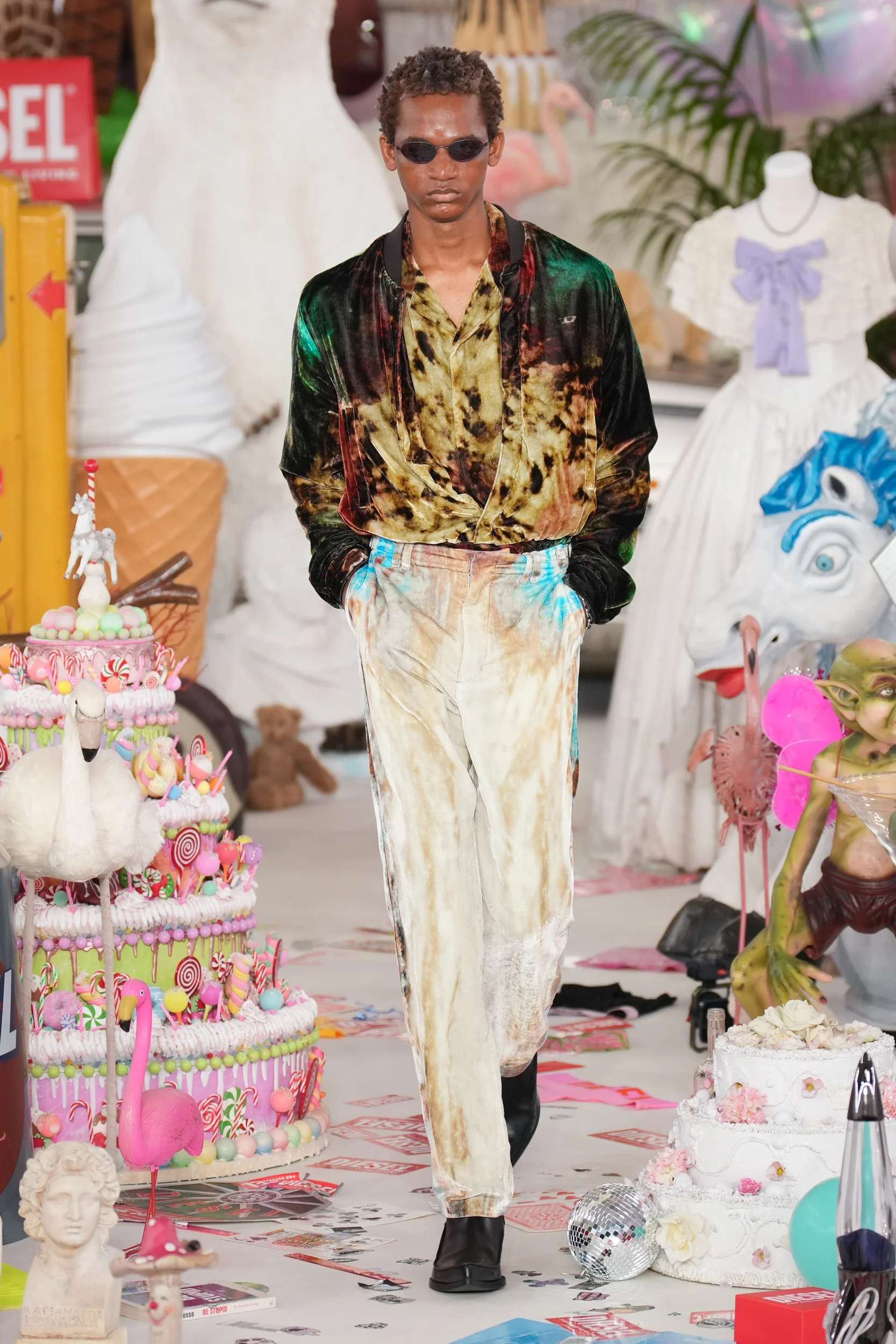 2026-27年秋冬コレクション_DIESEL(ディーゼル)_モデル_41