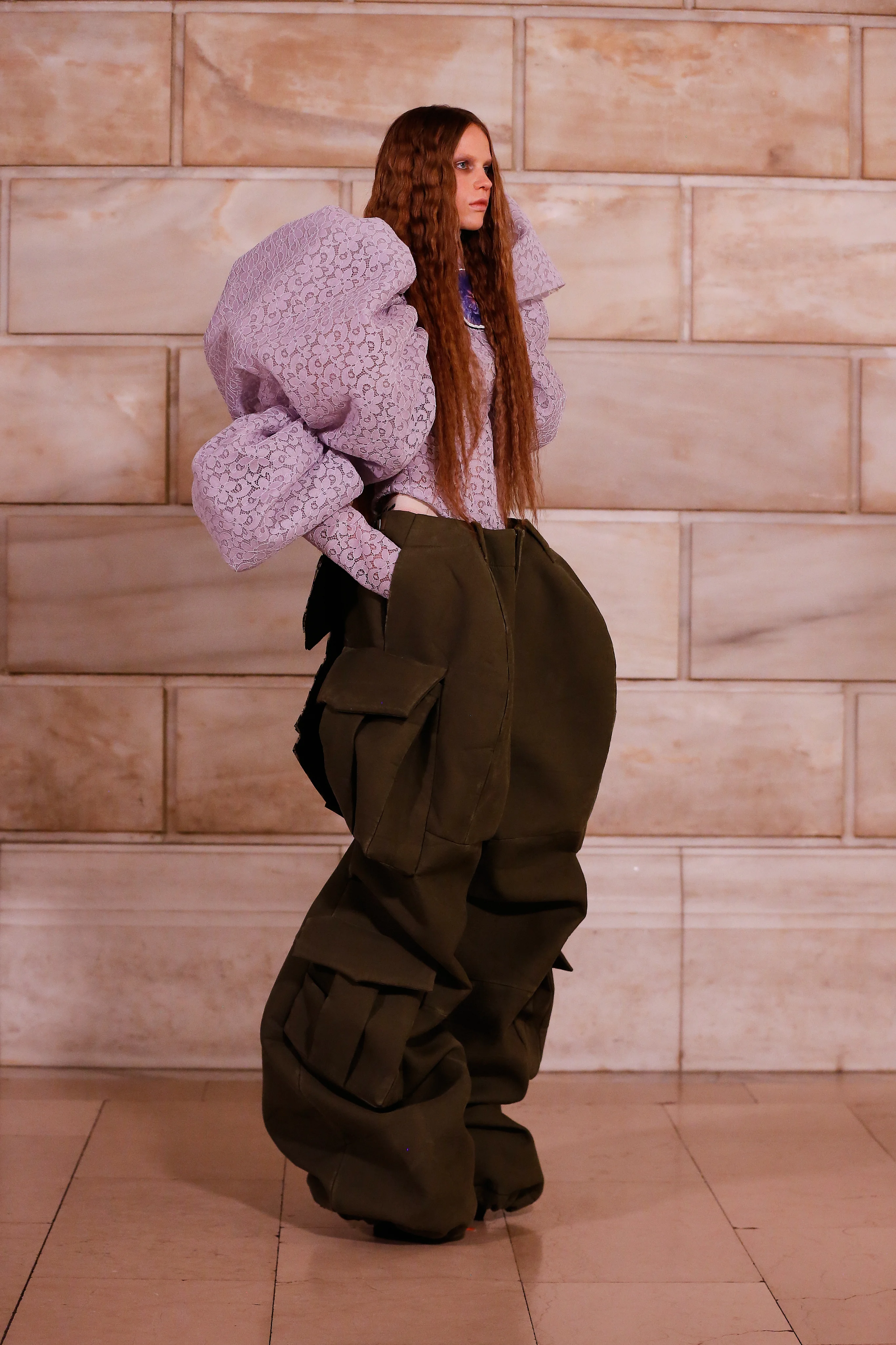 2026年春夏コレクション_MARC JACOBS(マーク ジェイコブス)_モデル_1