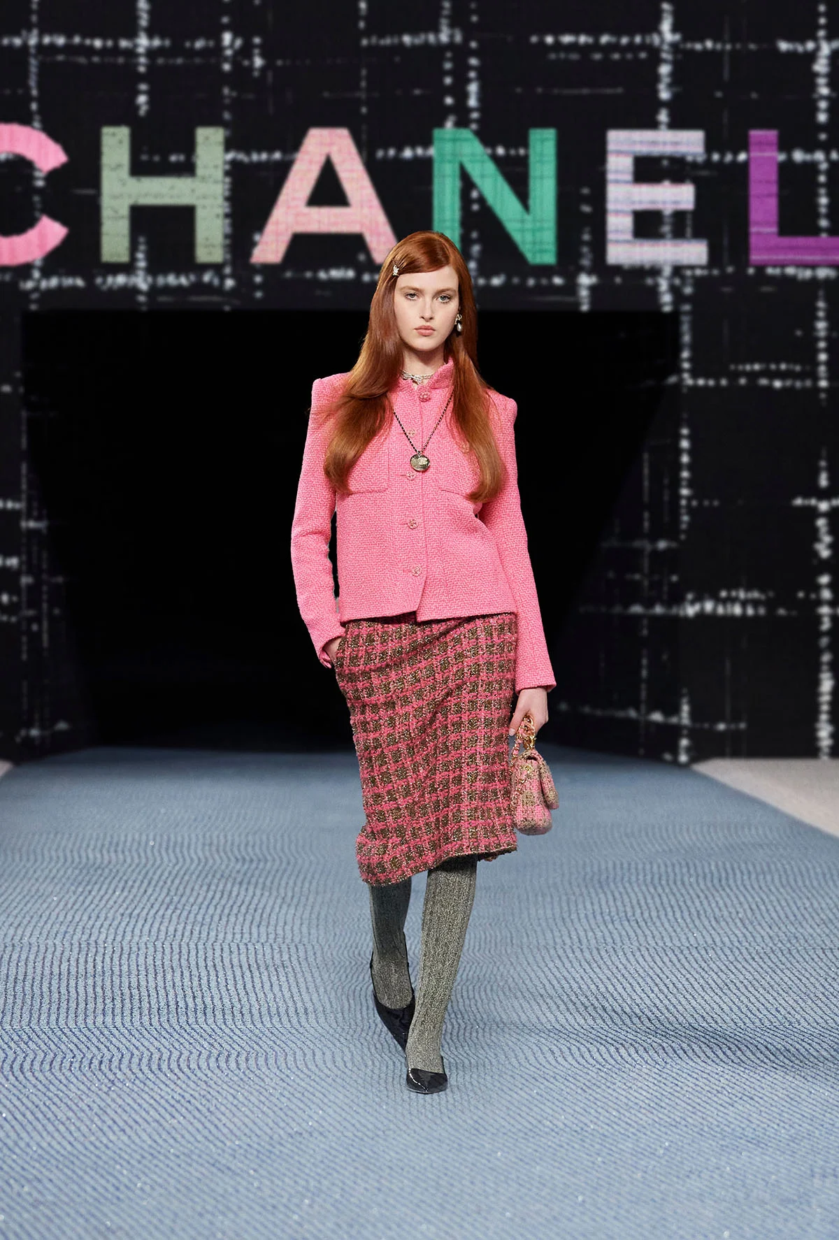 2022-23年秋冬コレクション_CHANEL(シャネル)_モデル_2