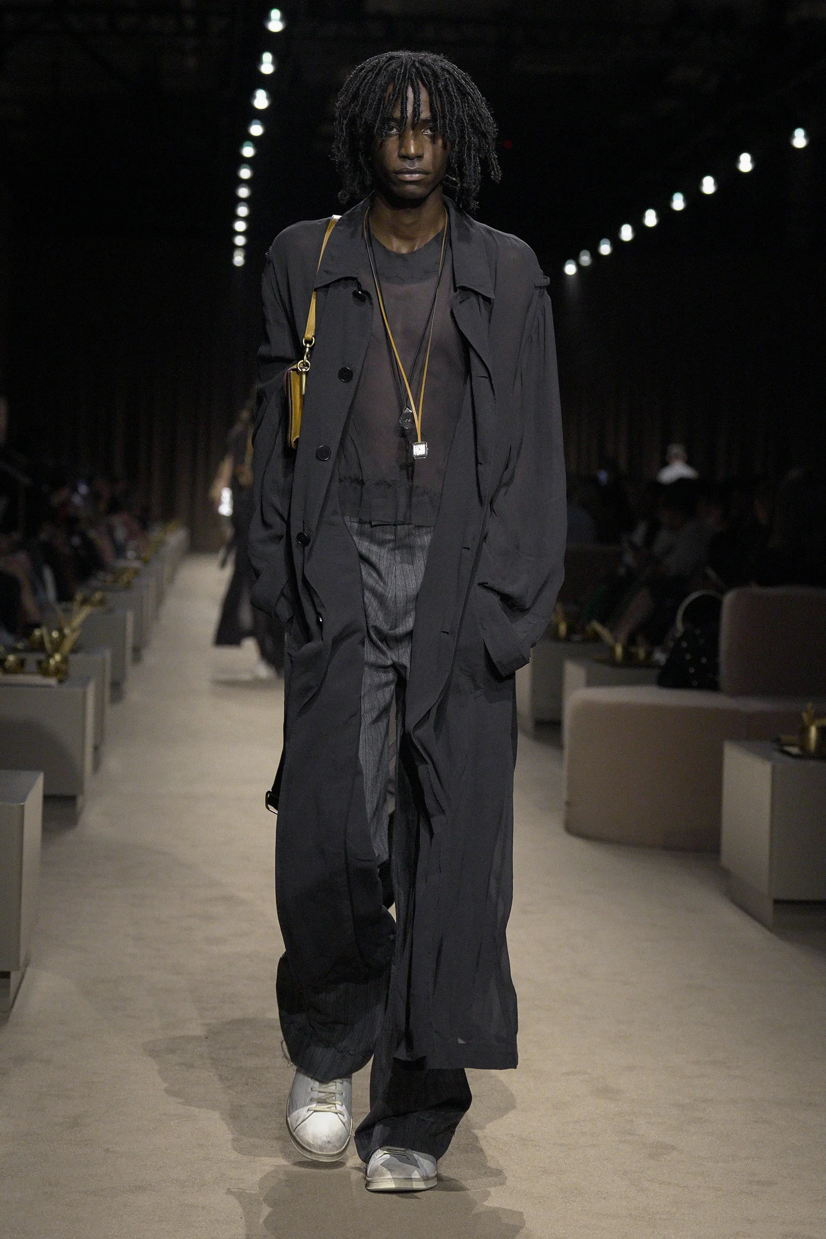 2027年春夏コレクション_COACH(コーチ)_モデル_34