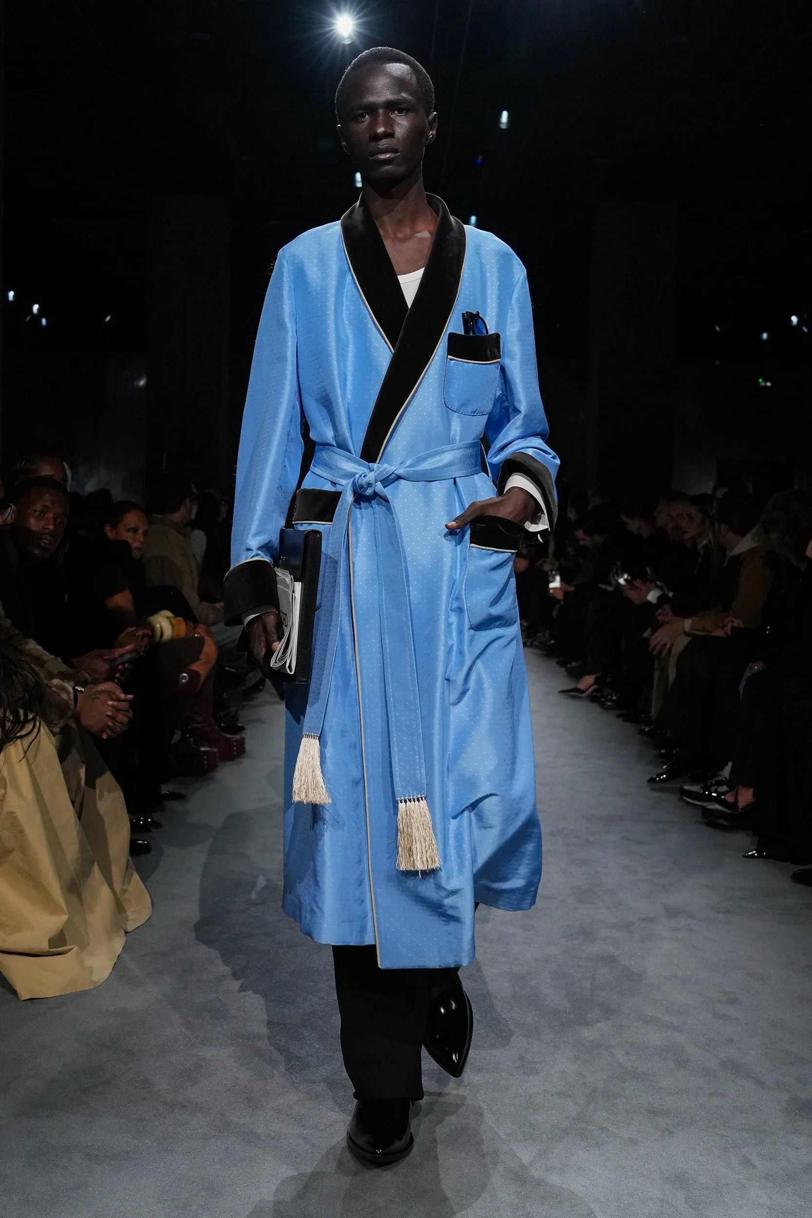 2025年秋冬コレクション_TOM FORD(トム フォード)_モデル_29