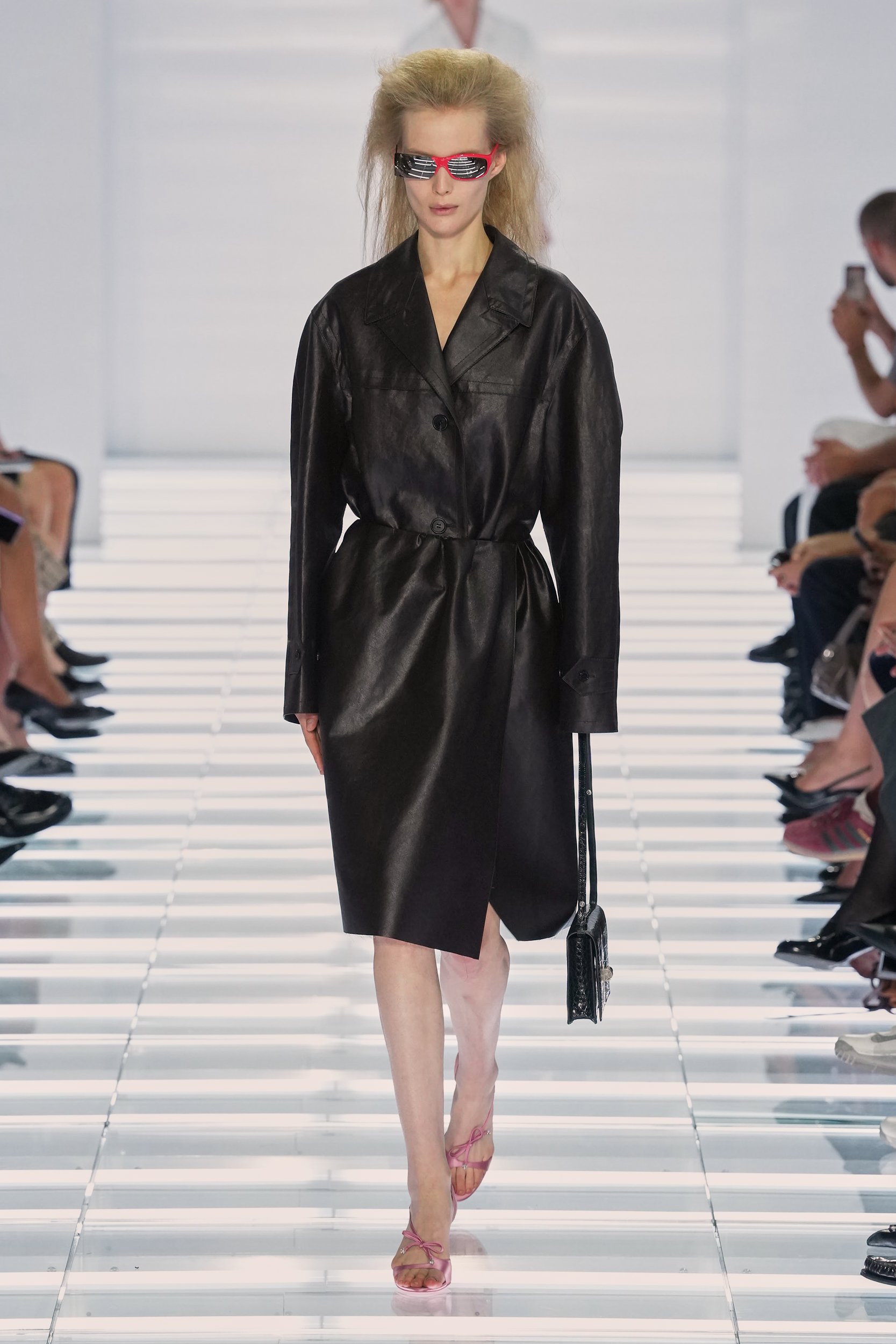 2027年春夏コレクション_PRADA(プラダ)_モデル_12