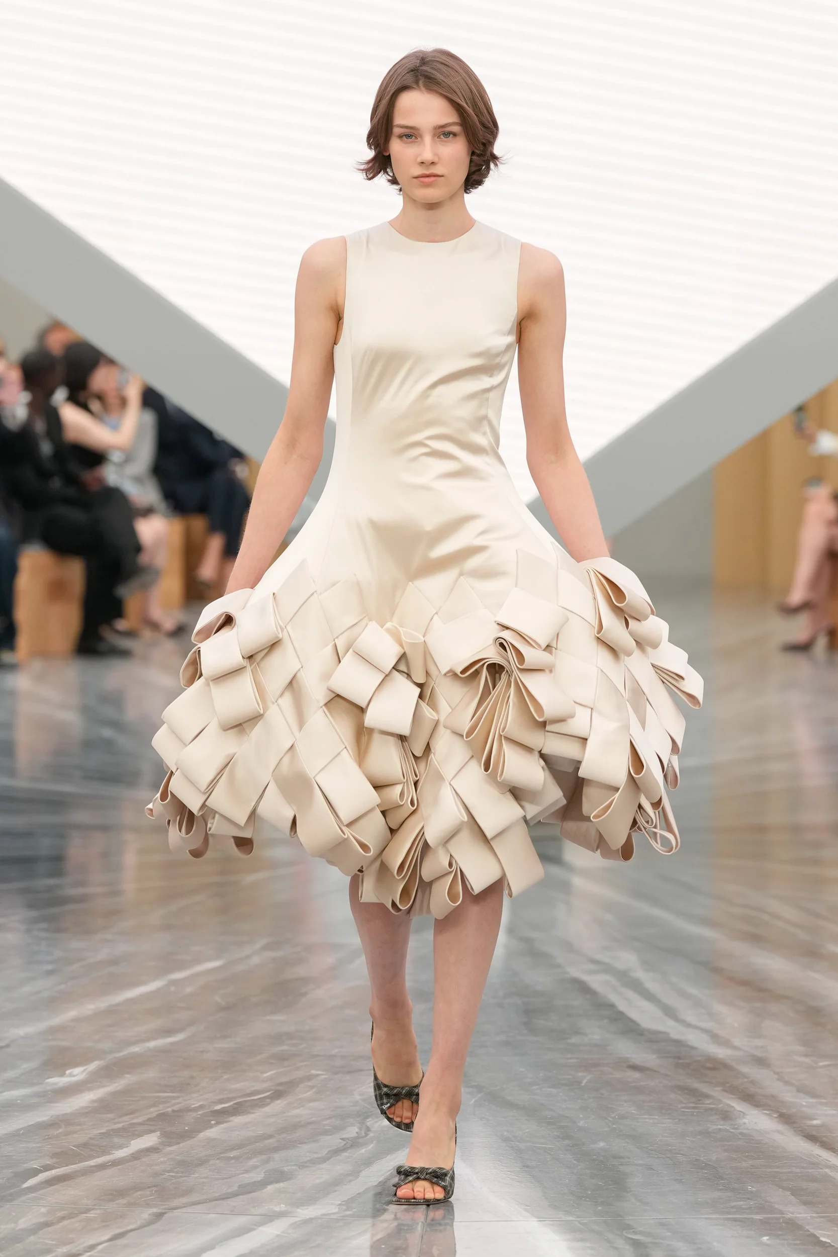 2026年春夏コレクション_DIOR(ディオール)_モデル_29