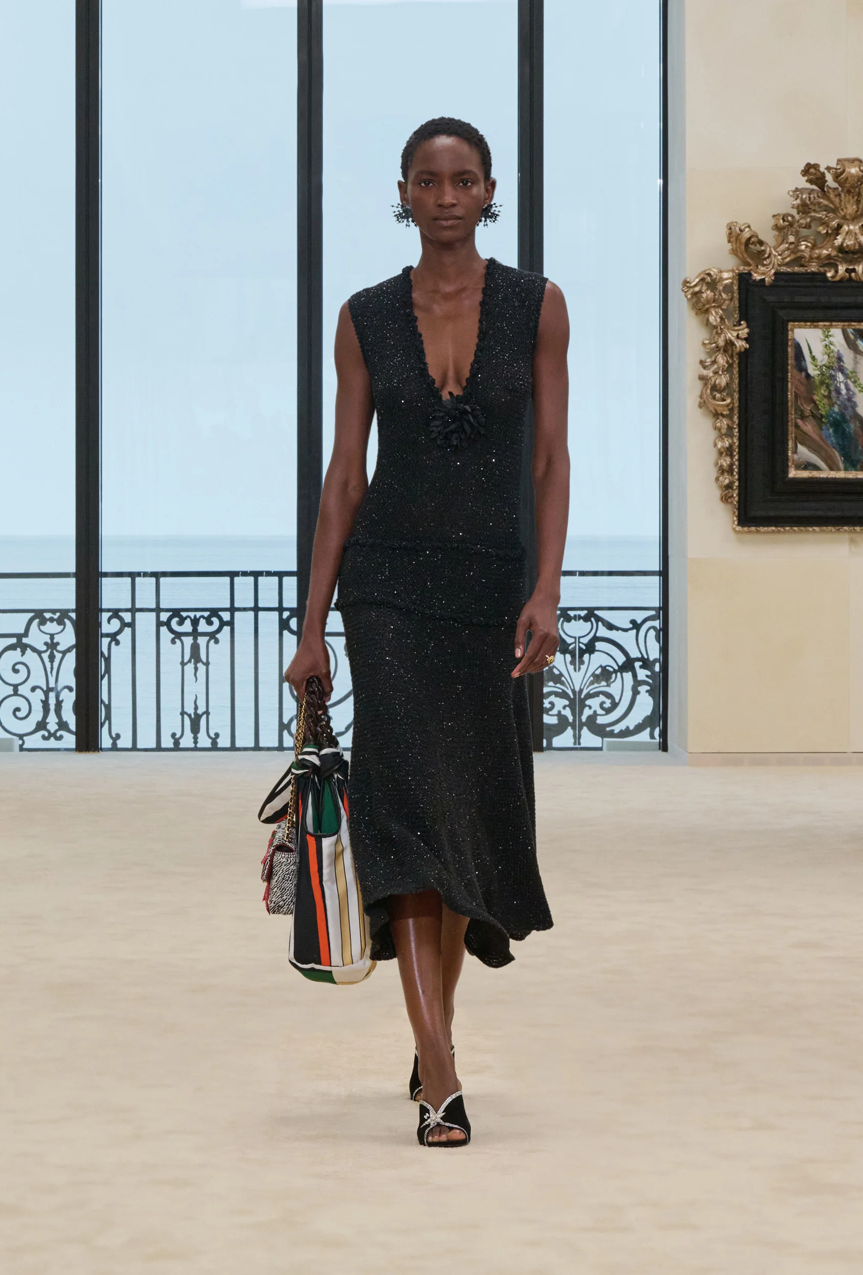 2027年クルーズコレクション_CHANEL(シャネル)_モデル_44