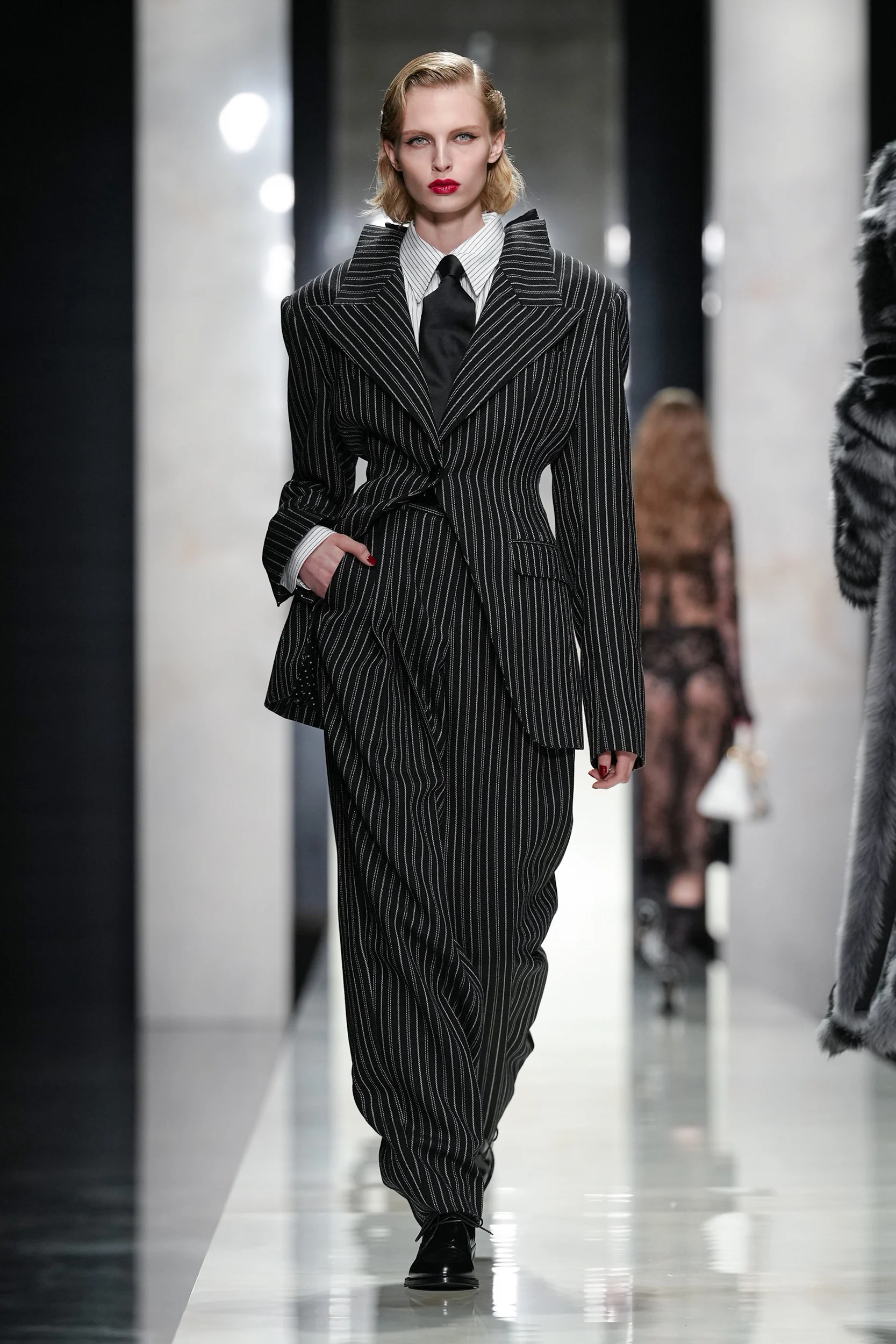 2026-27年秋冬コレクション_DOLCE&GABBANA(ドルチェ&ガッバーナ)_モデル_39