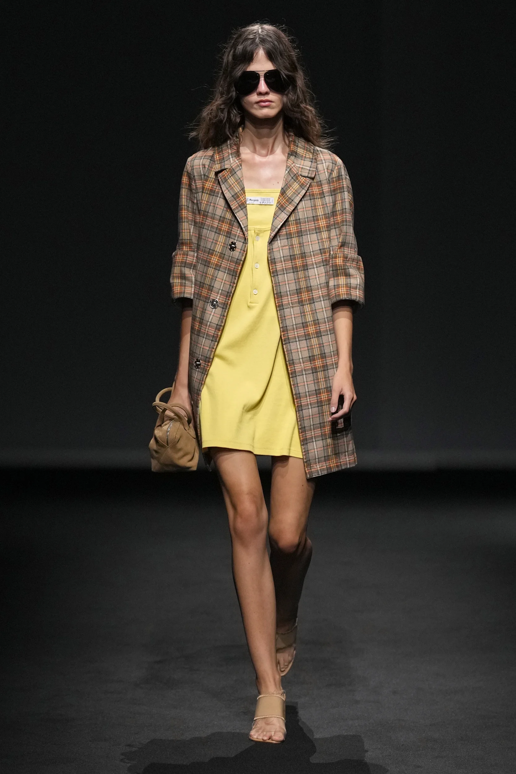 2027年春夏コレクション_MM6 Maison Margiela(エムエム6 メゾン マルジェラ)_モデル_9