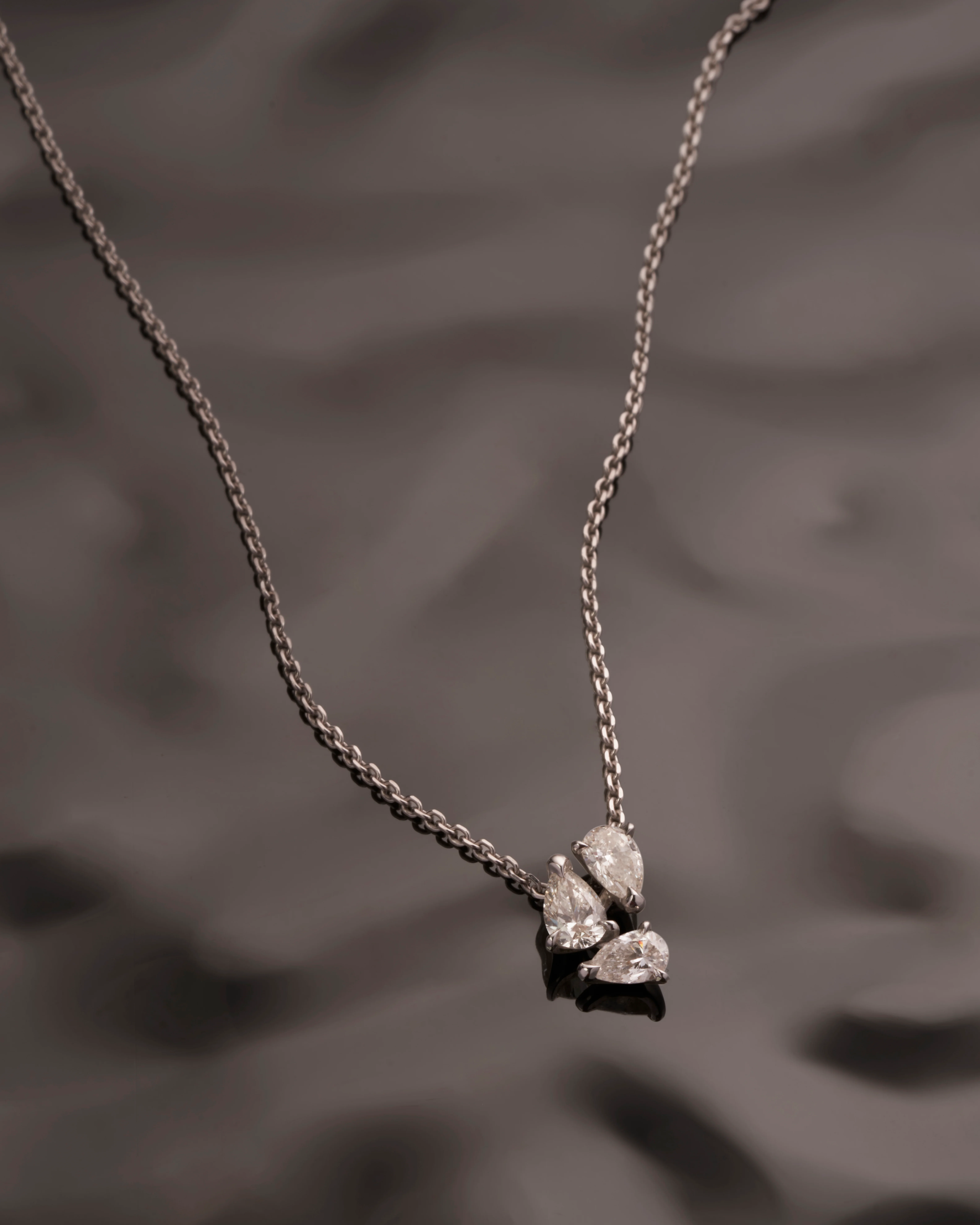 REPOSSI  その存在感は唯一無二  レポシの洗練ジュエリーの画像4