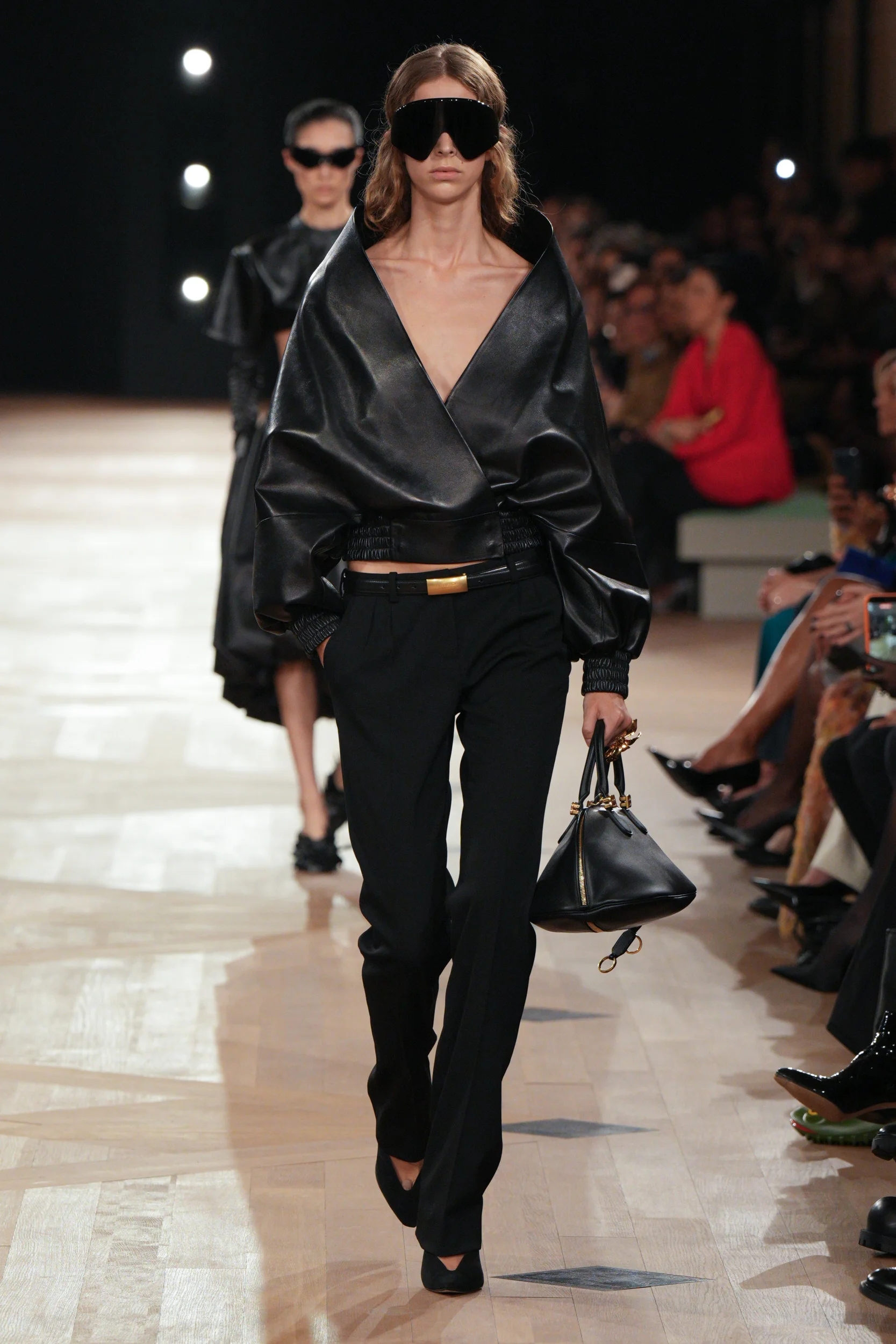 2026年春夏コレクション_BALENCIAGA(バレンシアガ)_モデル_4