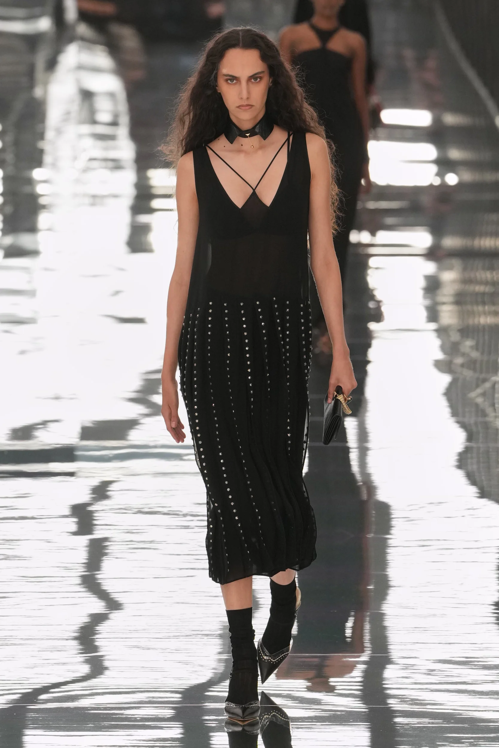 2027年春夏コレクション_FENDI(フェンディ)_モデル_49