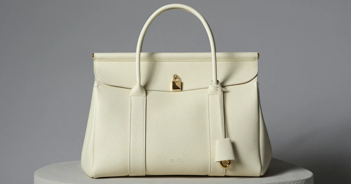 ビーズバック ロロピアーナ Loro Piana 長方形フォルムで多用途に活躍！ロロ・ピアーナの新作「エクストラ