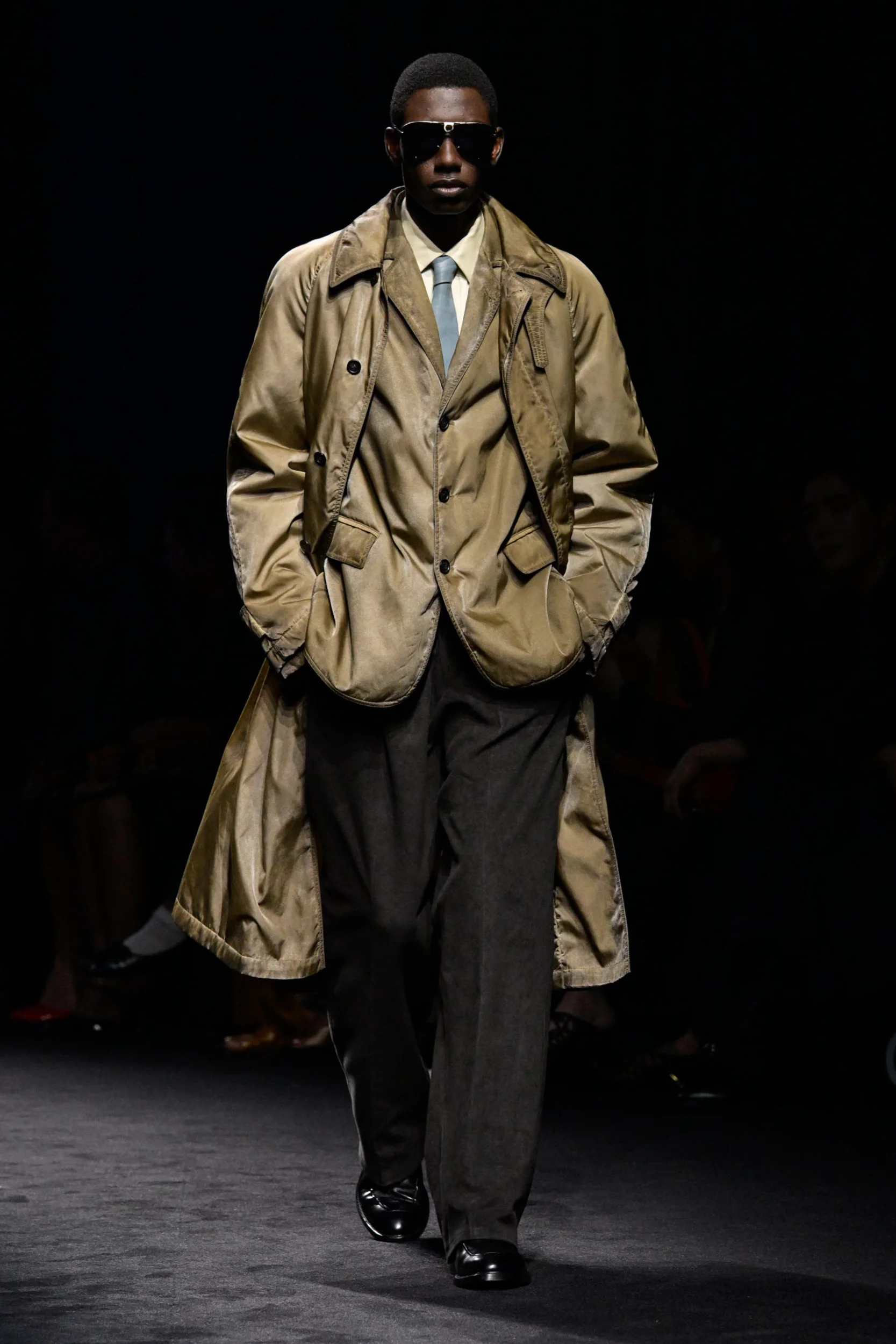 2026-27年秋冬コレクション_FERRAGAMO(フェラガモ)_モデル_47