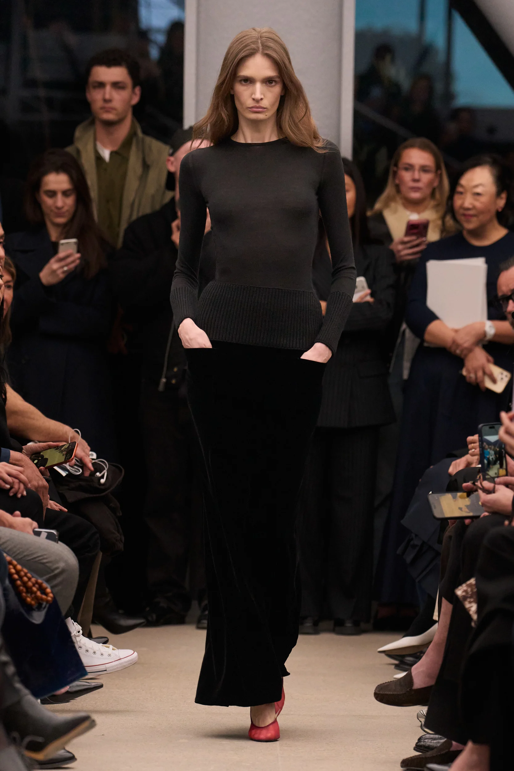 2026-27年秋冬コレクション_ALAÏA(アライア)_モデル_10