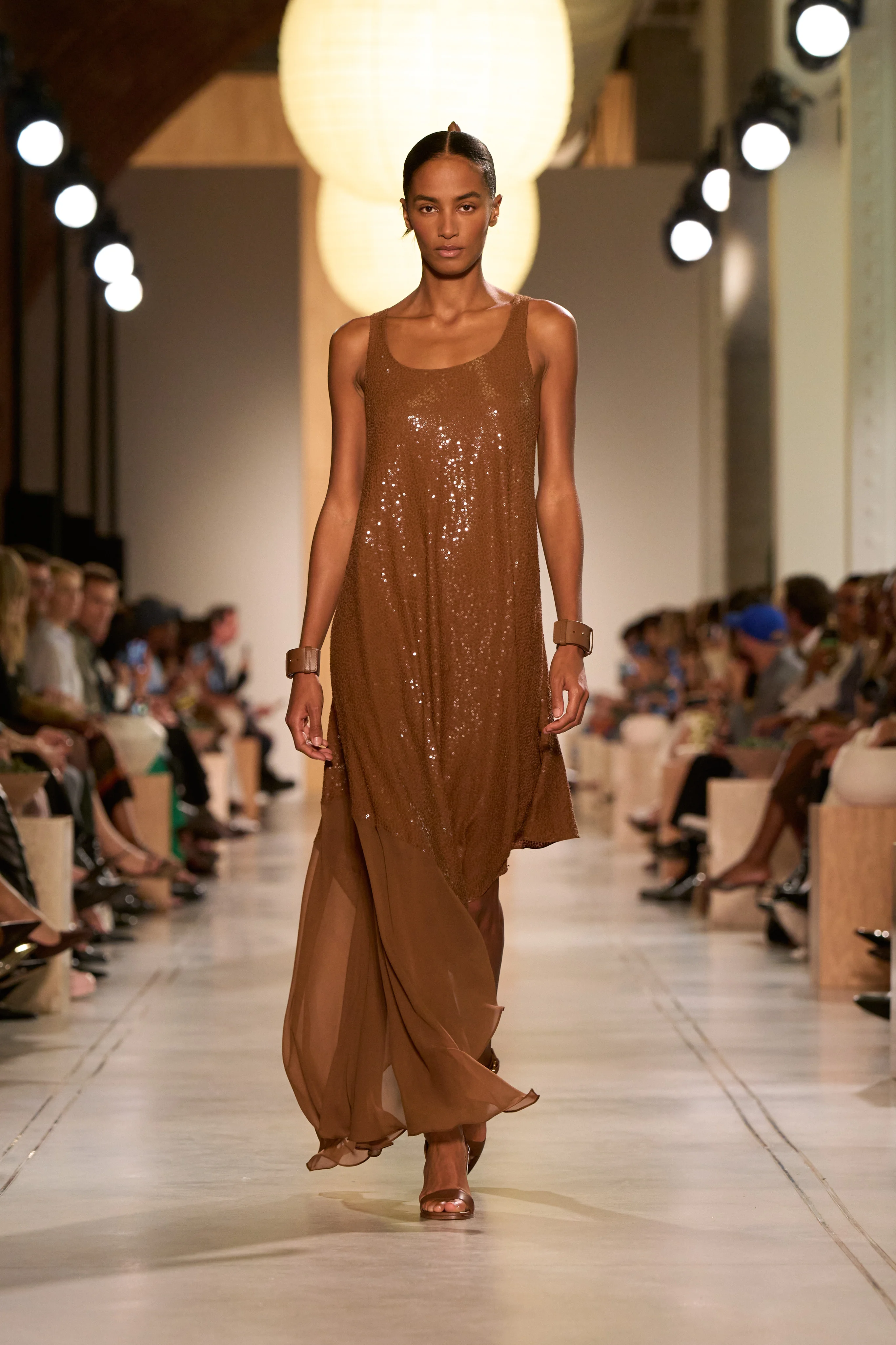 2026年春夏コレクション_MICHAEL KORS COLLECTION(マイケル・コース コレクション)_モデル_18