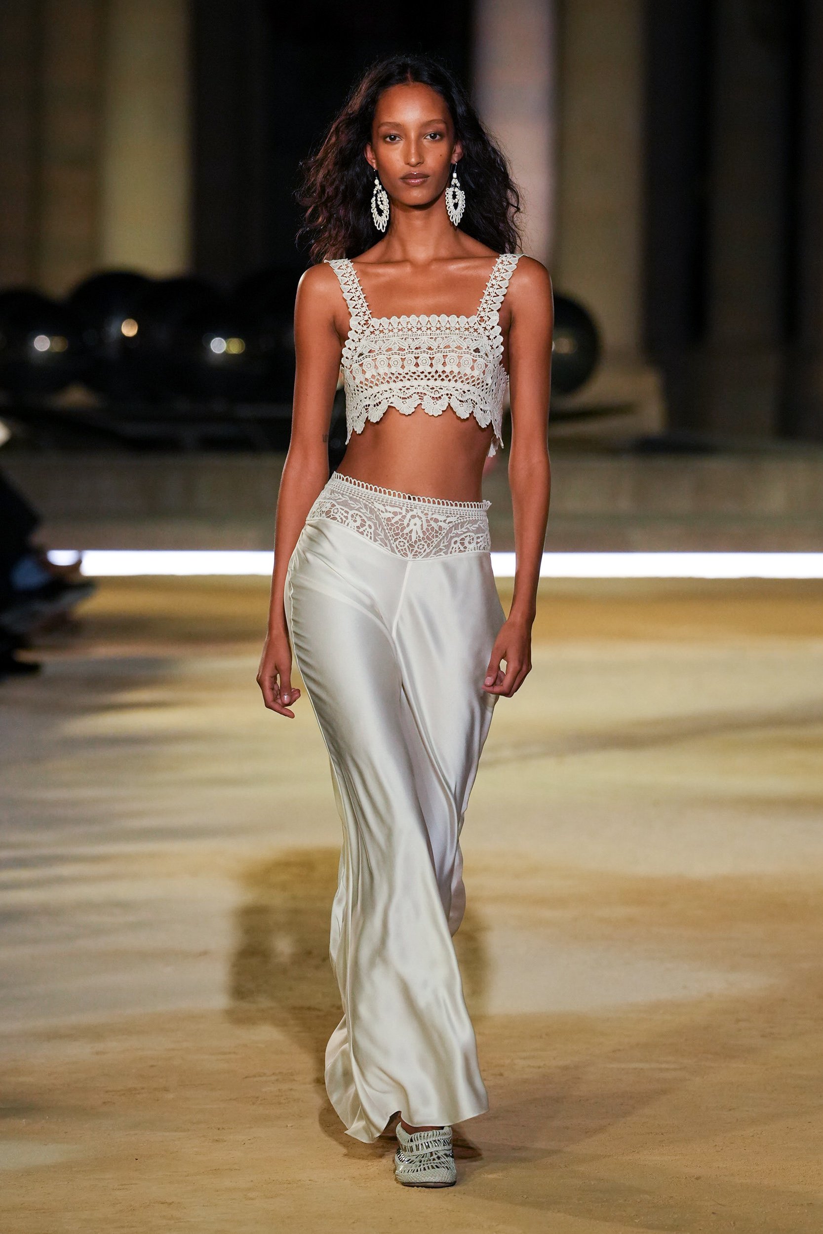 2027年春夏コレクション_ISABEL MARANT(イザベル マラン)_モデル_6
