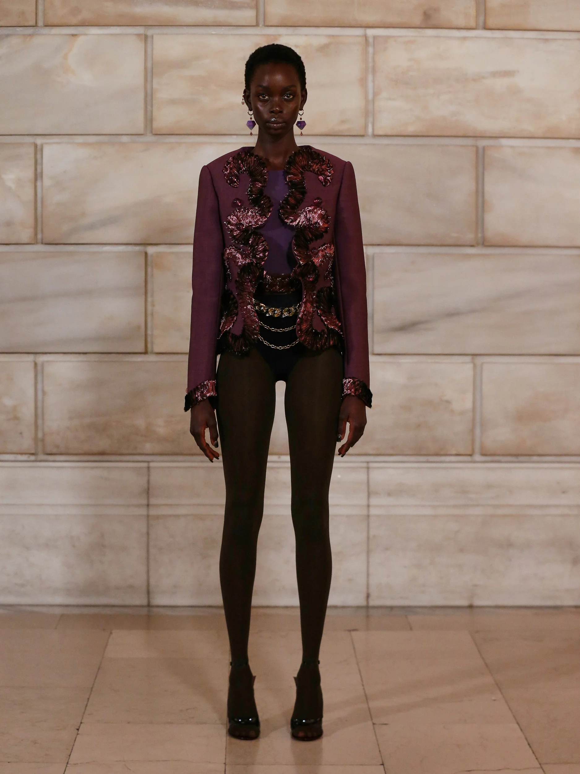 2027年春夏コレクション_MARC JACOBS(マーク ジェイコブス)_モデル_24
