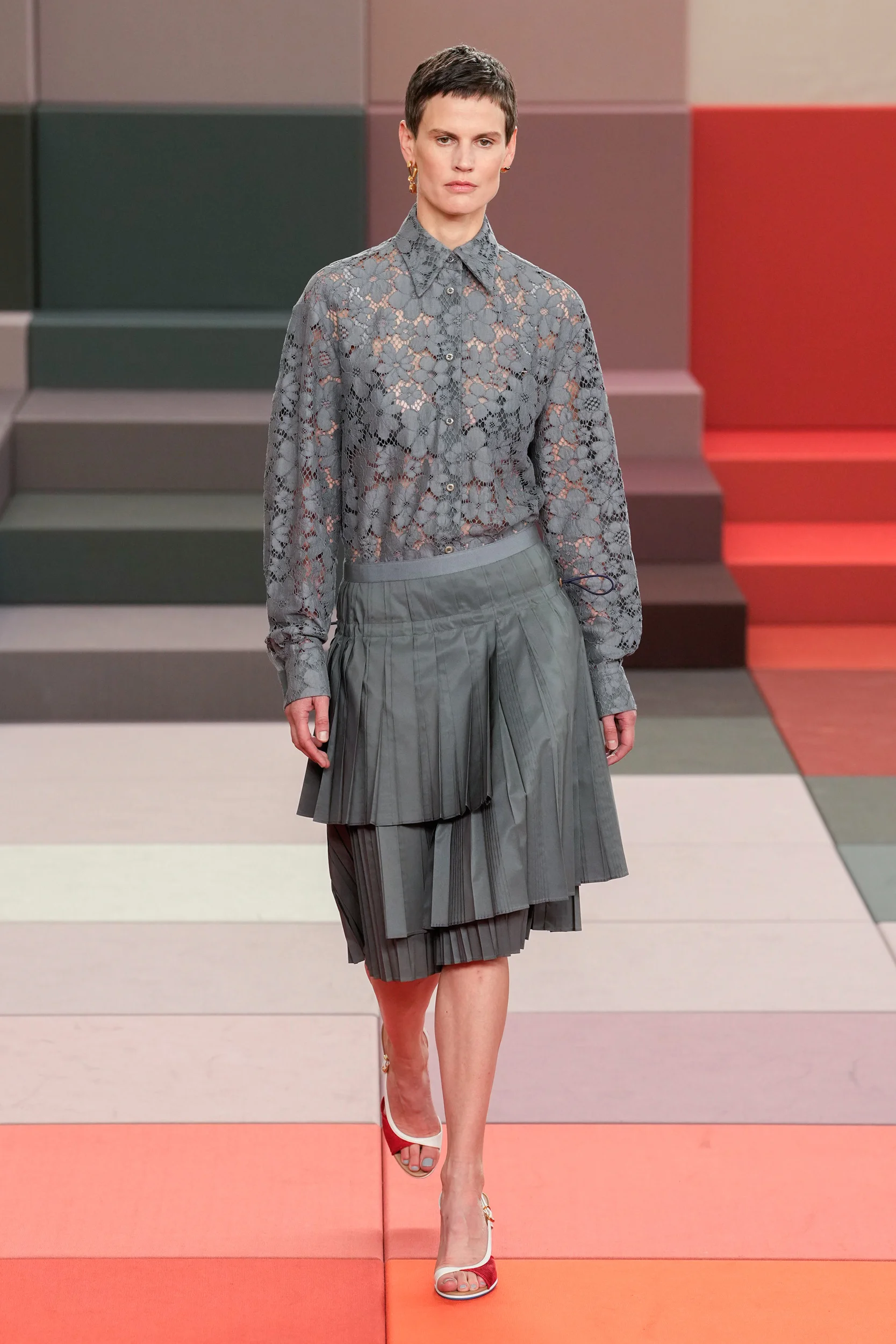 2026年春夏コレクション_FENDI(フェンディ)_モデル_14