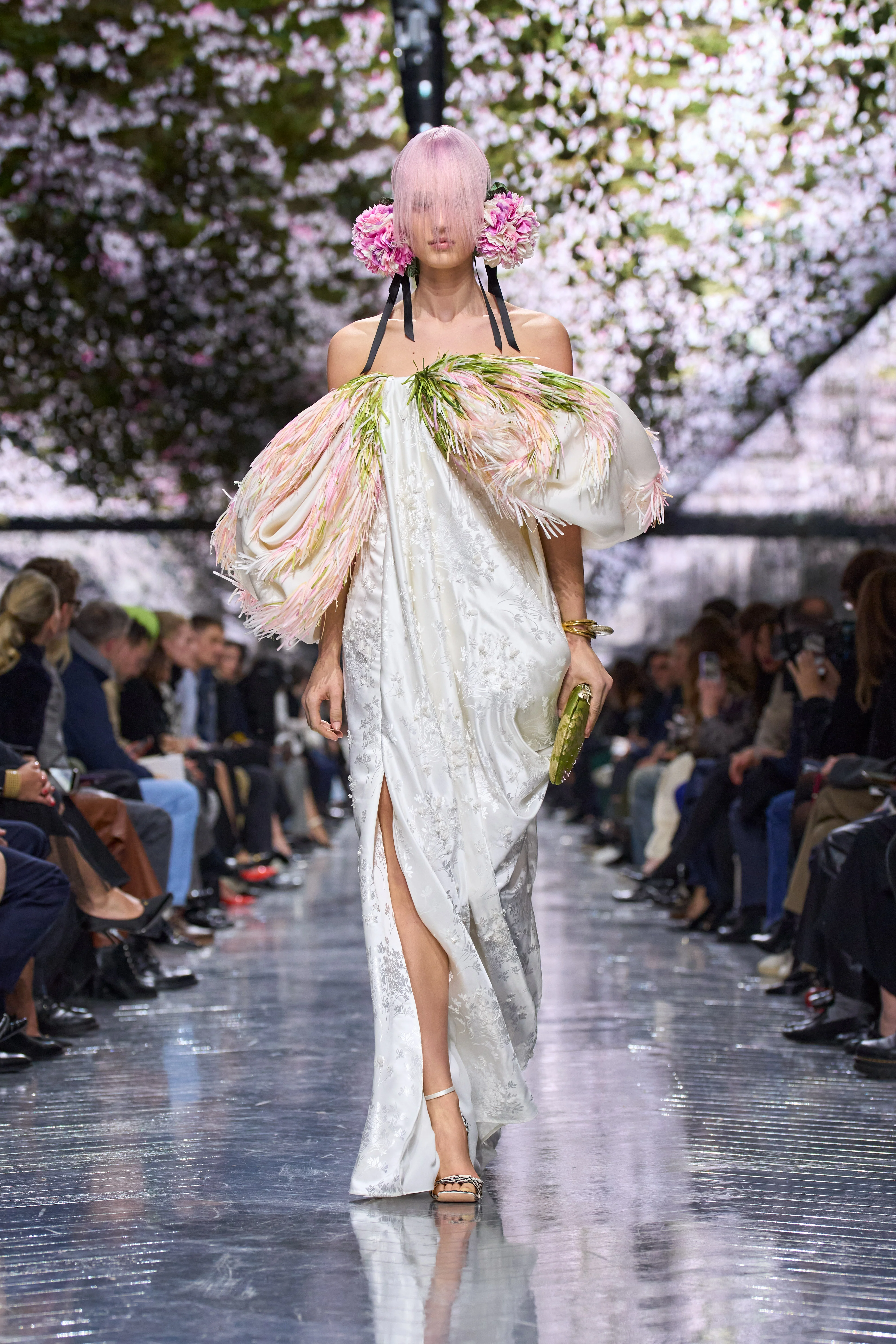 2026年春夏オートクチュールコレクション_DIOR(ディオール)_モデル_33