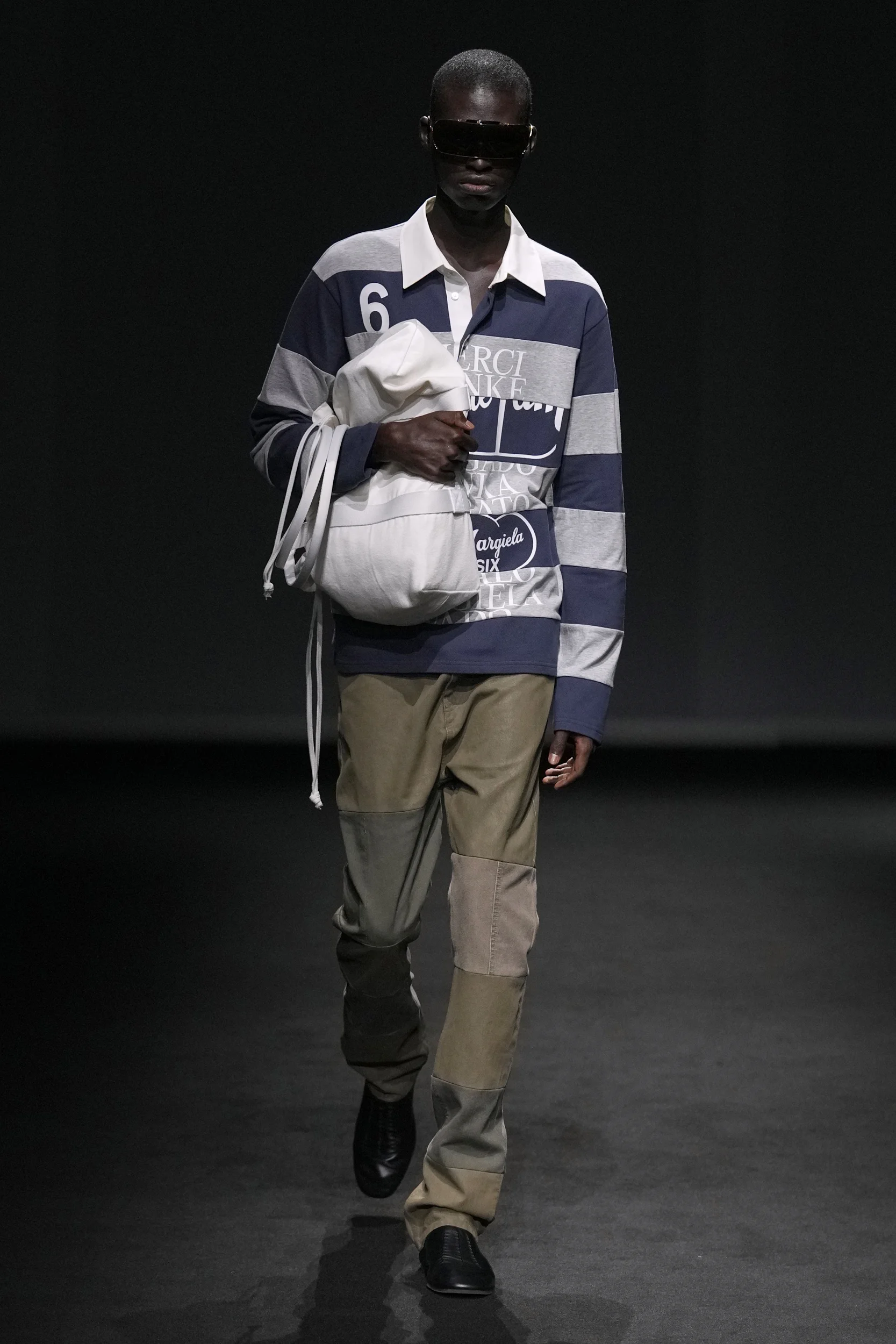2027年春夏コレクション_MM6 Maison Margiela(エムエム6 メゾン マルジェラ)_モデル_20