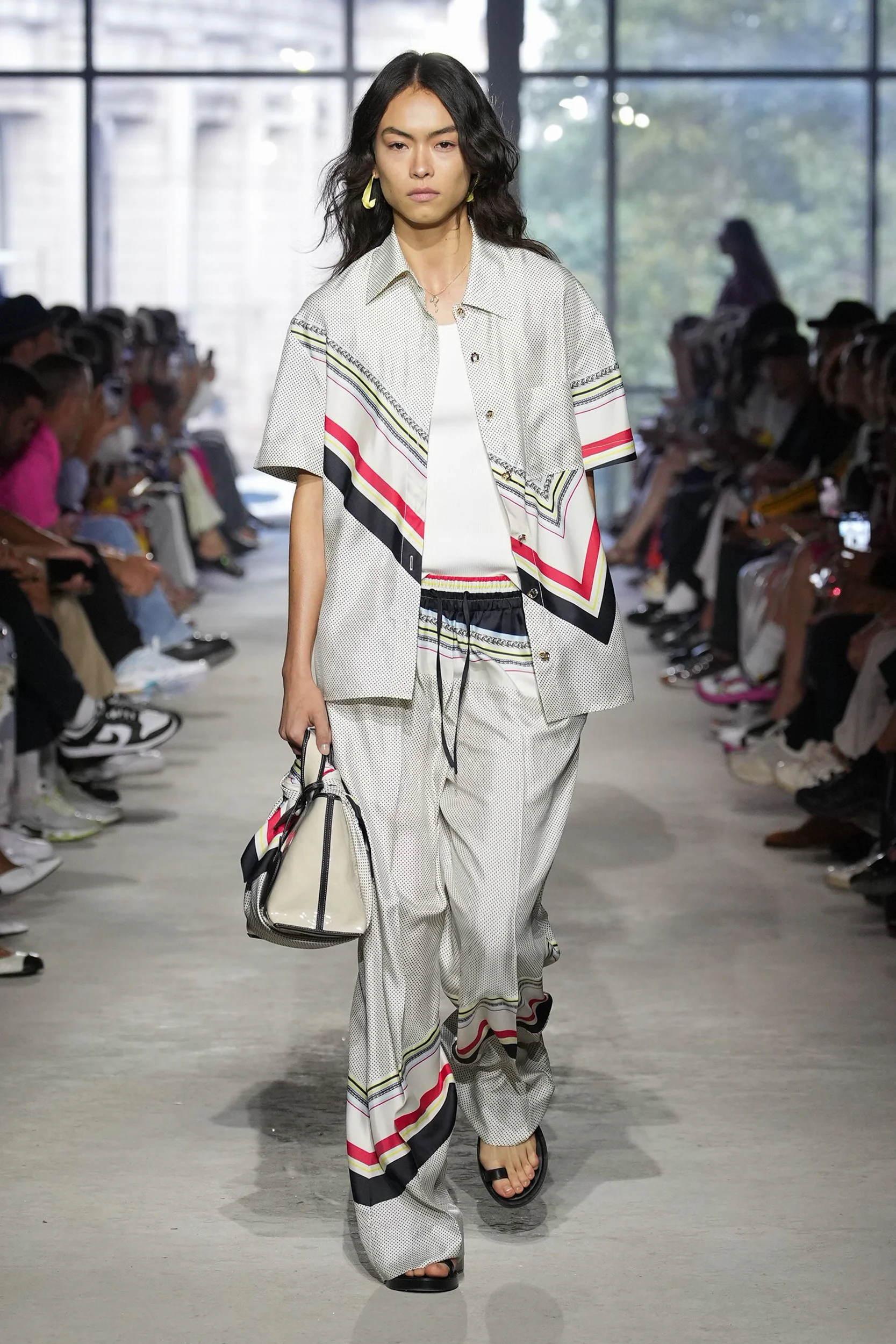 2024年春夏コレクション_3.1 PHILLIP LIM(3.1 フィリップ リム)_モデル_22