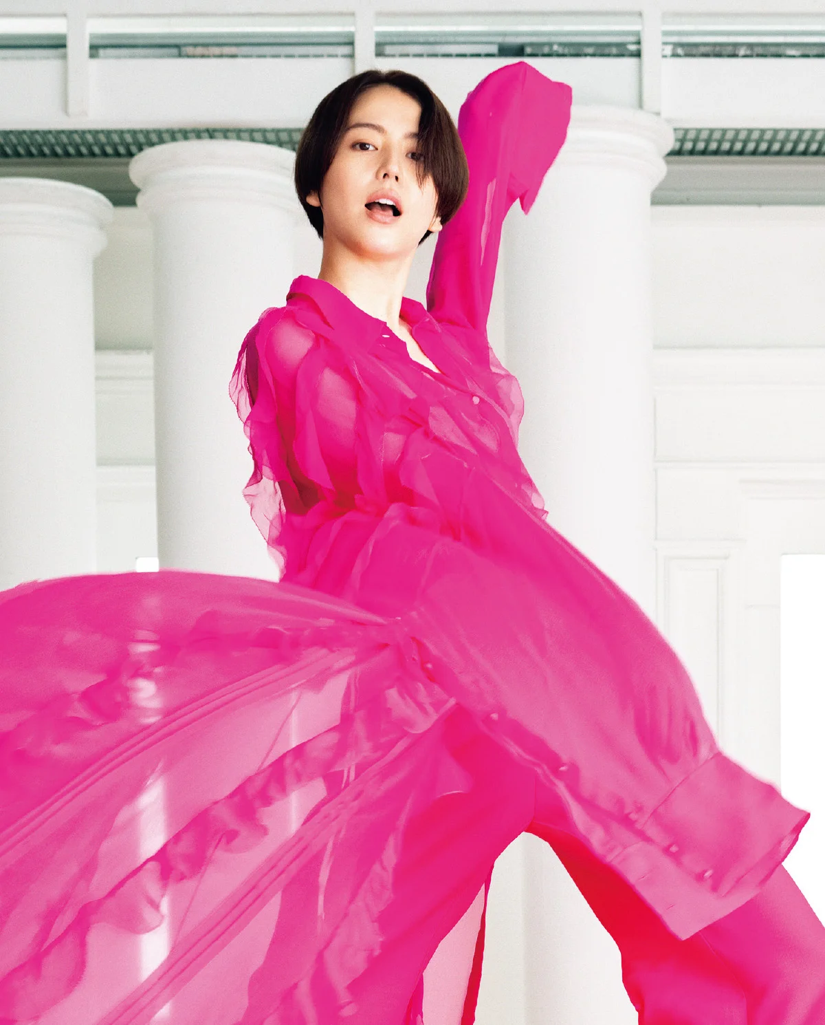 VALENTINOでドレスアップ 長澤まさみ、ピンクに生まれ変わる | SPUR