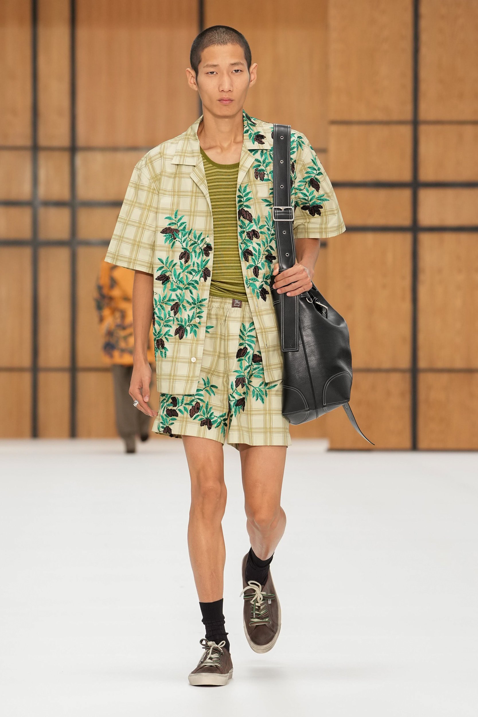 2027年春夏コレクション_BURBERRY(バーバリー)_モデル_45