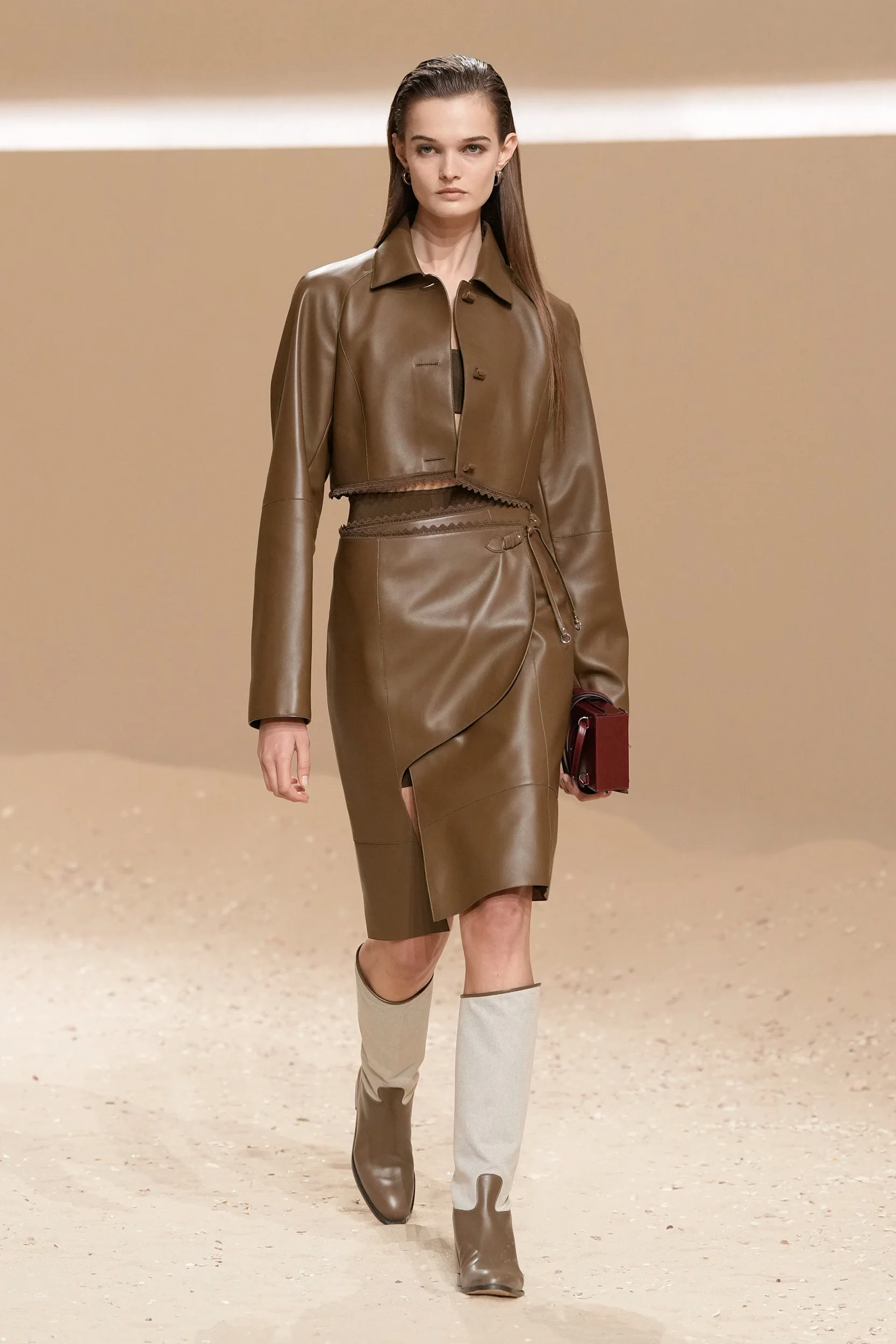 2026年春夏コレクション_HERMÈS(エルメス)_モデル_3