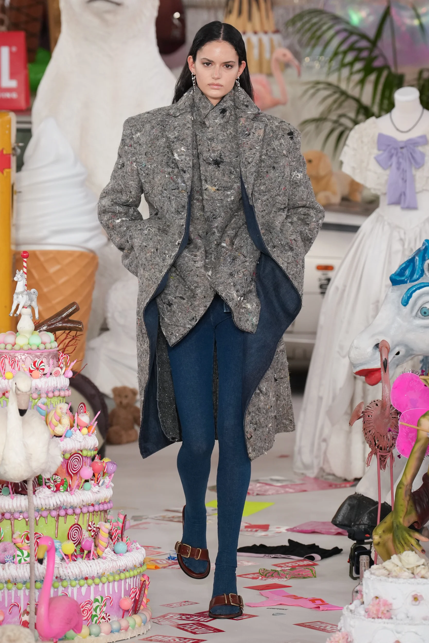 2026-27年秋冬コレクション_DIESEL(ディーゼル)_モデル_12