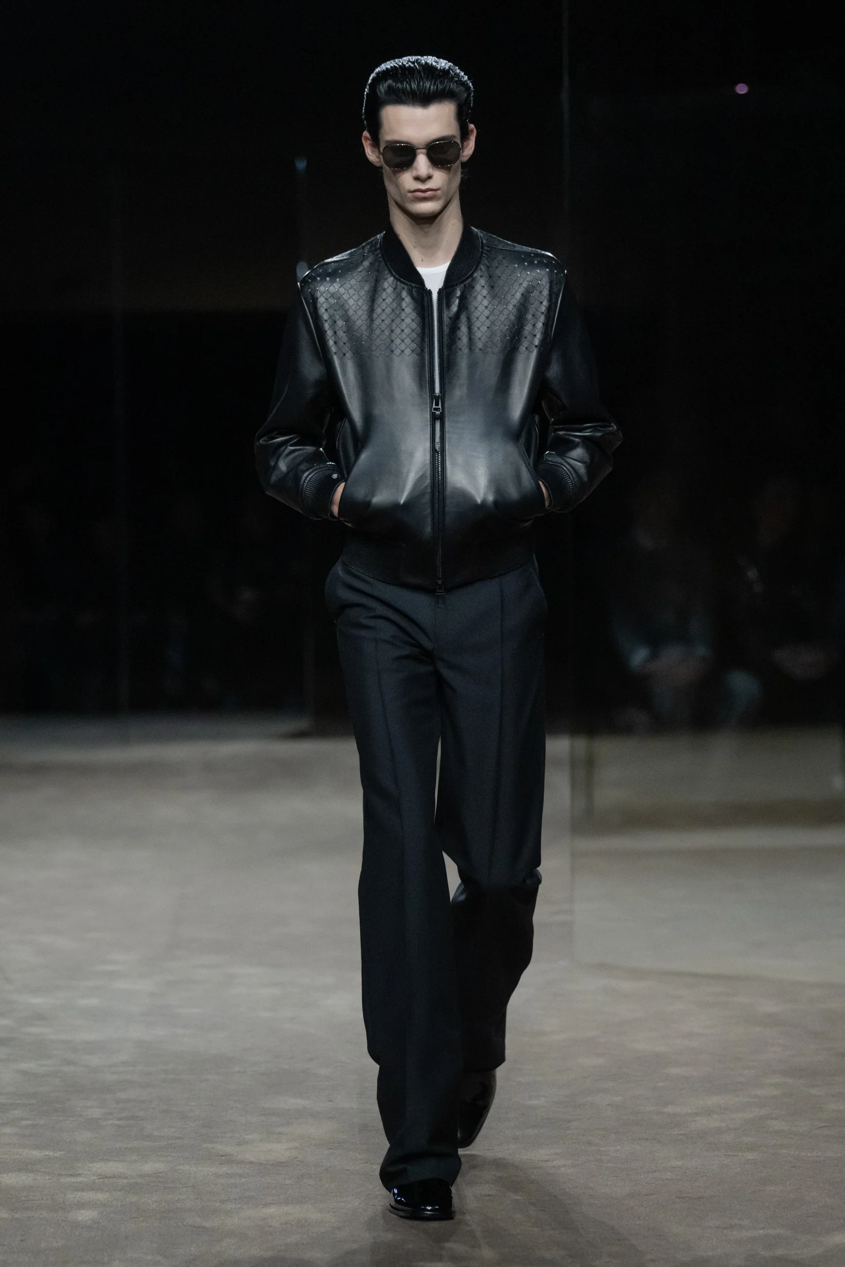 2027年春夏コレクション_TOM FORD(トム フォード)_モデル_6