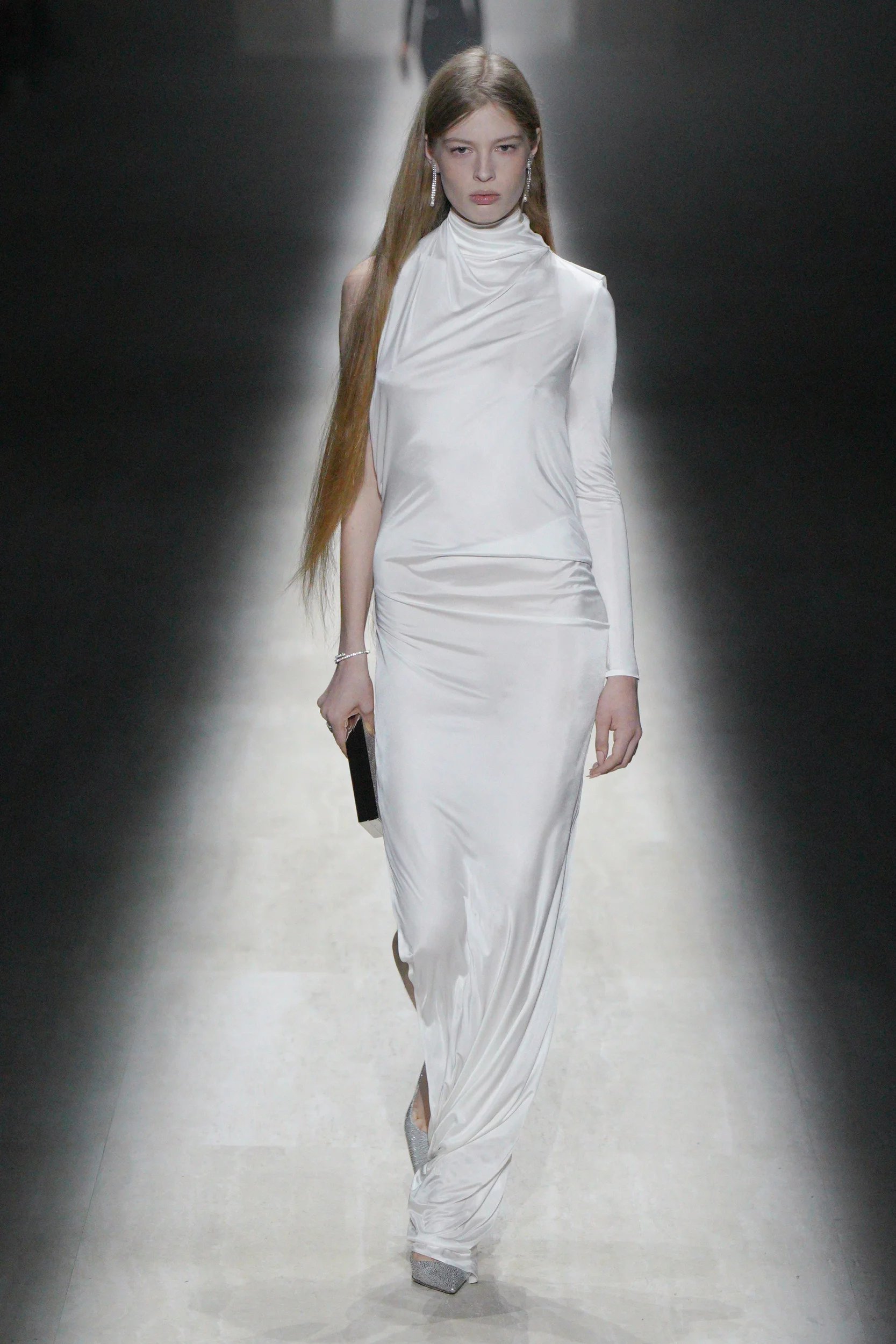 2026-27年秋冬コレクション_GUCCI(グッチ)_モデル_82