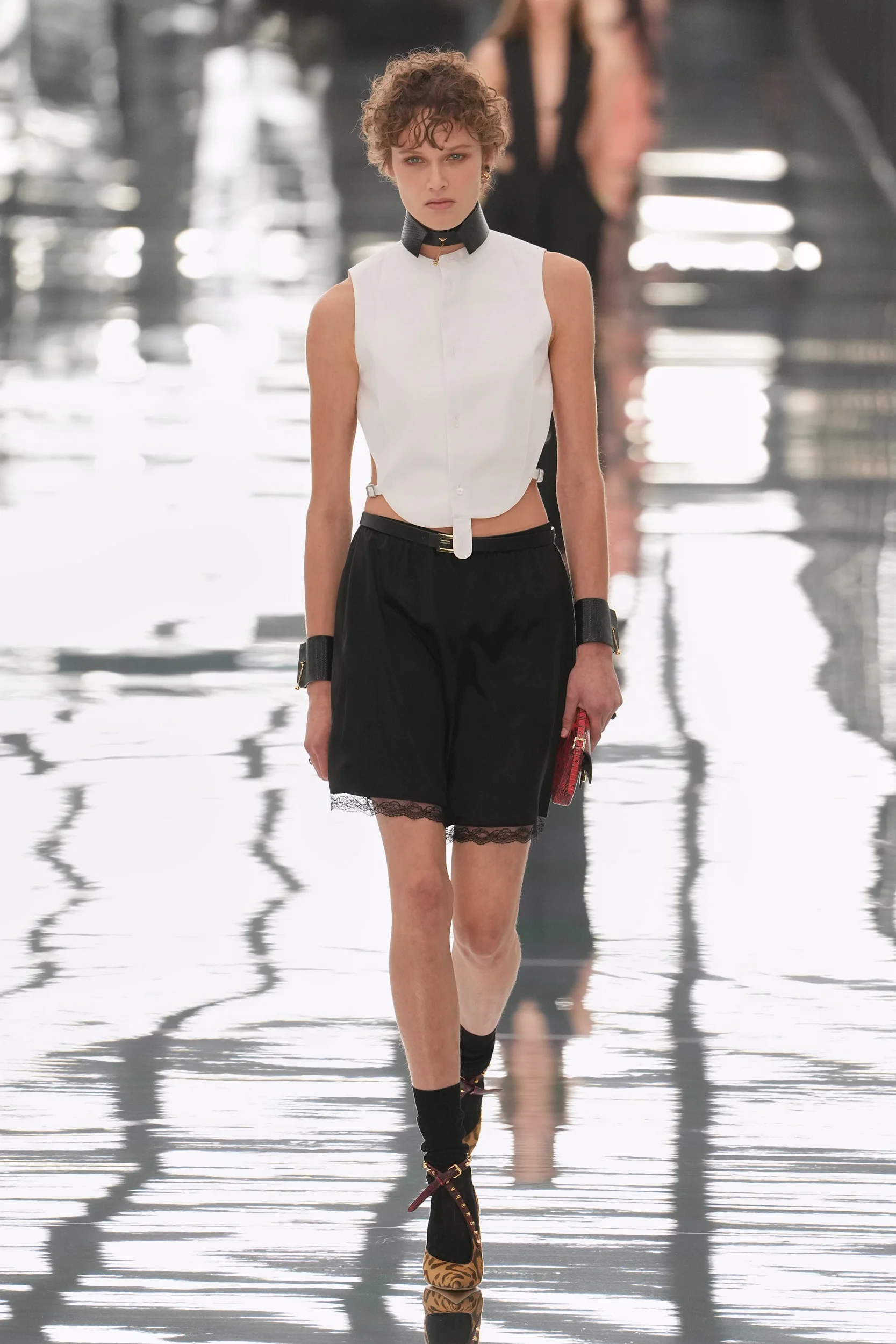 2027年春夏コレクション_FENDI(フェンディ)_モデル_1