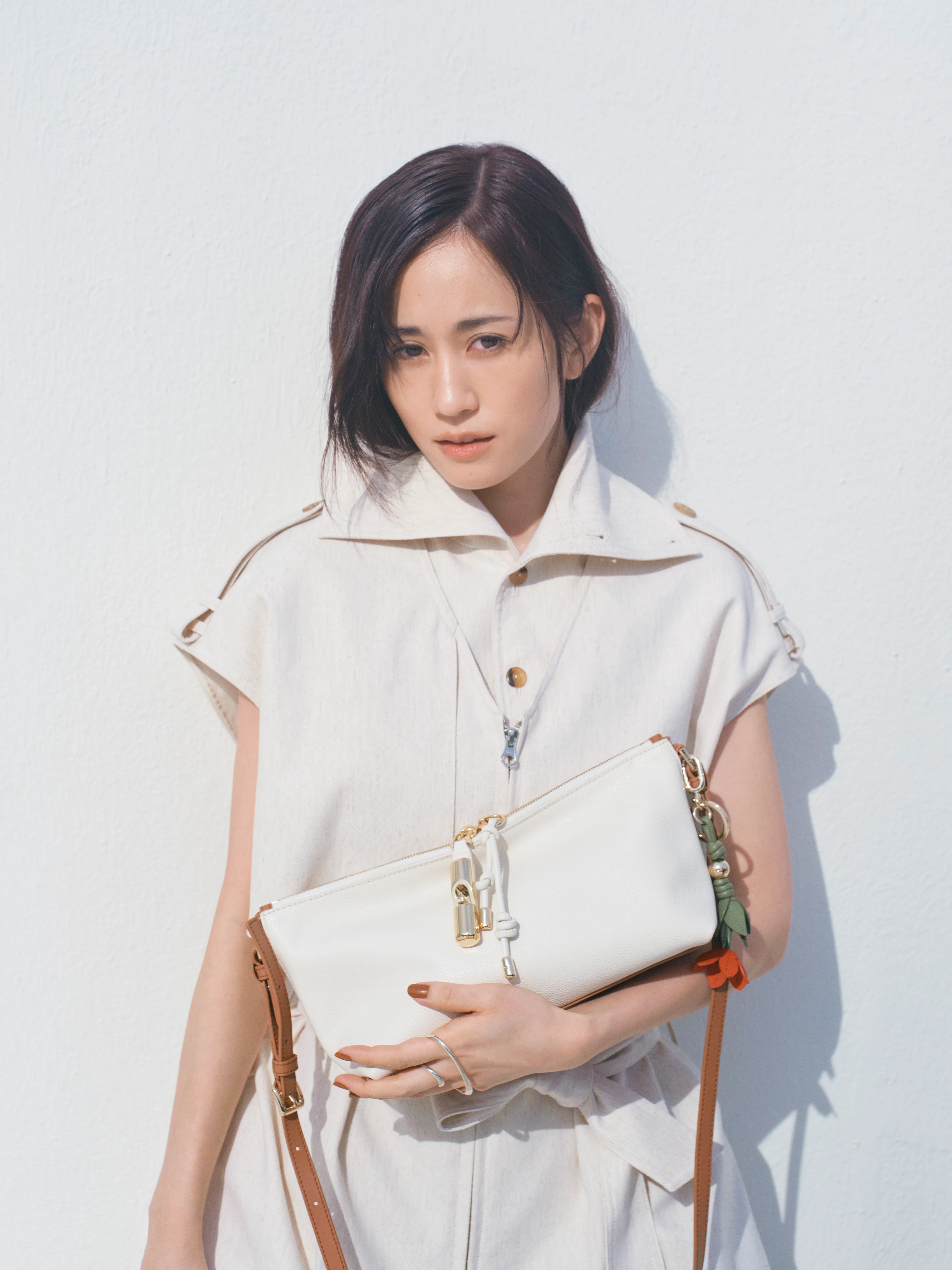心地よさと洗練が同居するバッグ、FURLA デビー　前田敦子と南イタリアの風を感じての画像6