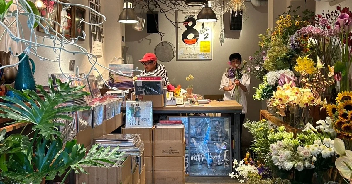 花束を贈るなら、私のベストは豪徳寺【ハッカニブンノイチ】です