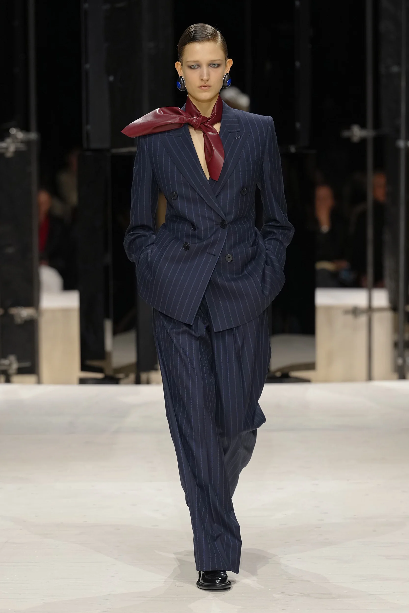 2026-27年秋冬コレクション_GIVENCHY(ジバンシィ)_モデル_7