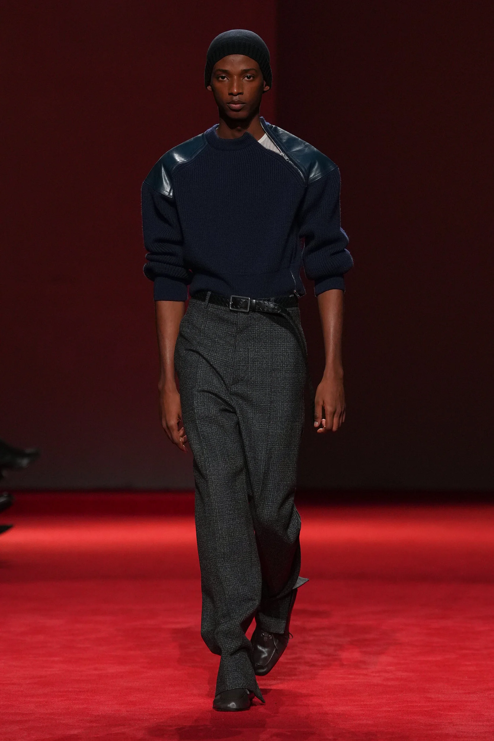 2026-27年秋冬コレクション_BOTTEGA VENETA(ボッテガ ヴェネタ)_モデル_35