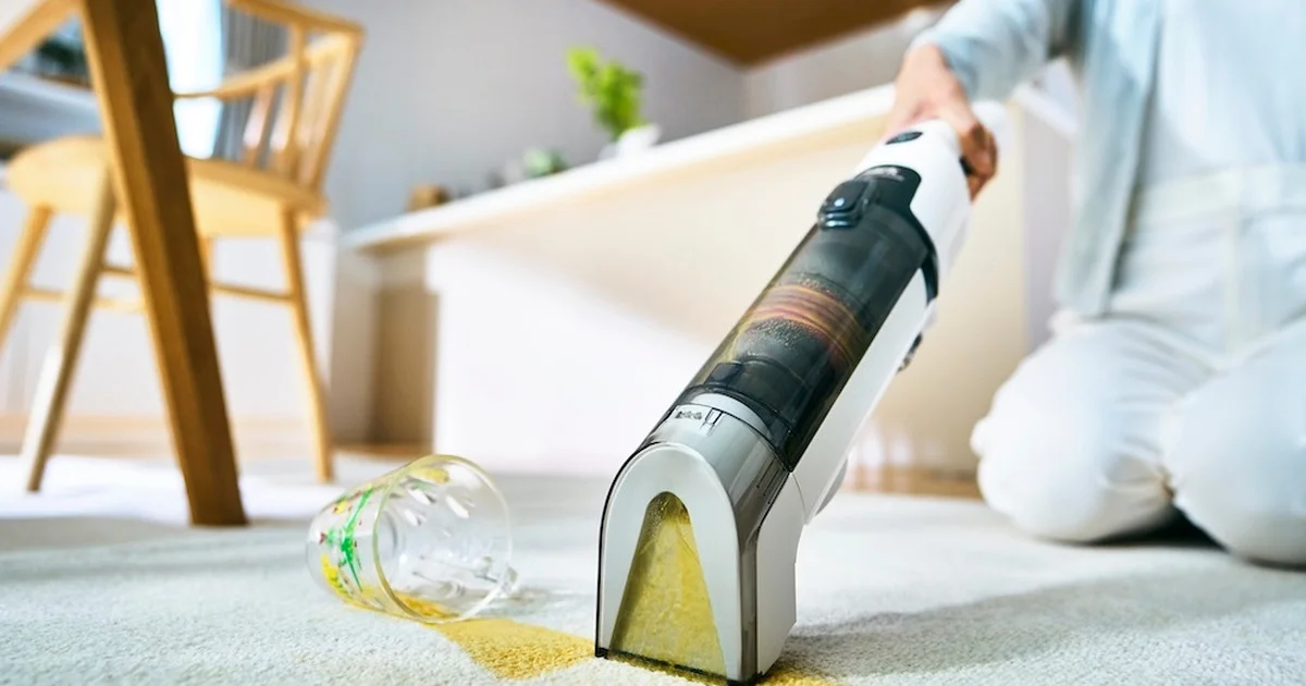 液体汚れをサッと綺麗に！ 【シャーク】よりハンディタイプの「Shark