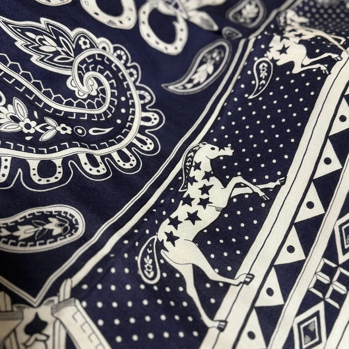 【エルメス】のカレジェアン まるでドラマみたいな初雪でした！ 2025年忘れられないモーメント＆ベストバイ！　