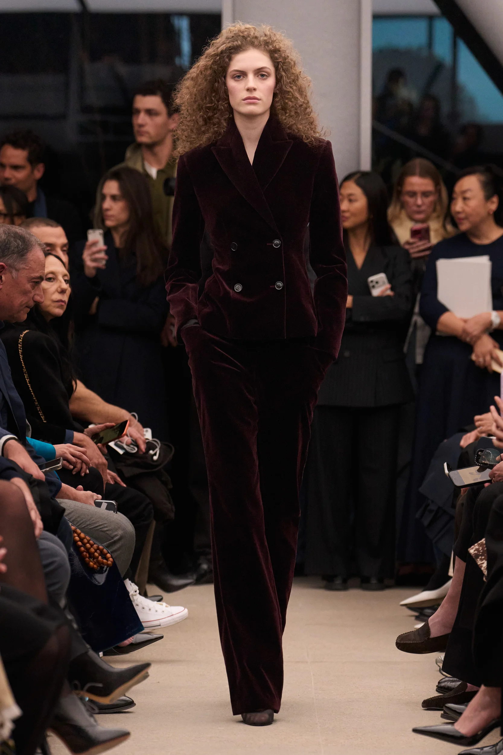 2026-27年秋冬コレクション_ALAÏA(アライア)_モデル_8