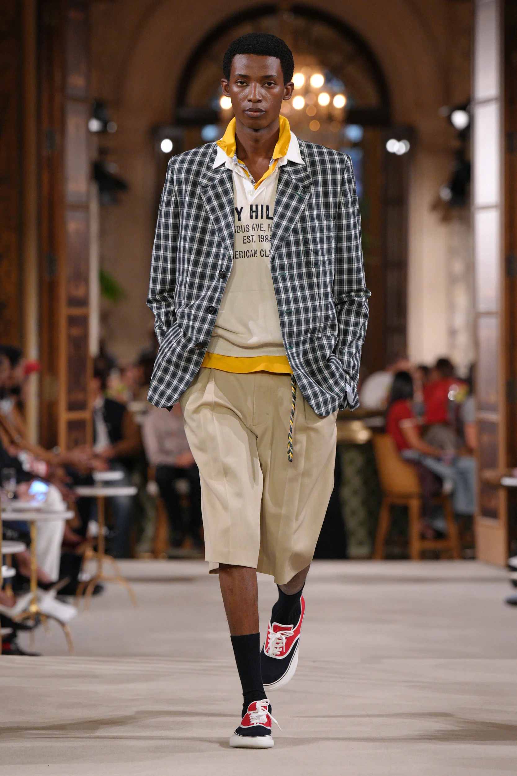 2027年春夏コレクション_TOMMY HILFIGER(トミー ヒルフィガー)_モデル_5