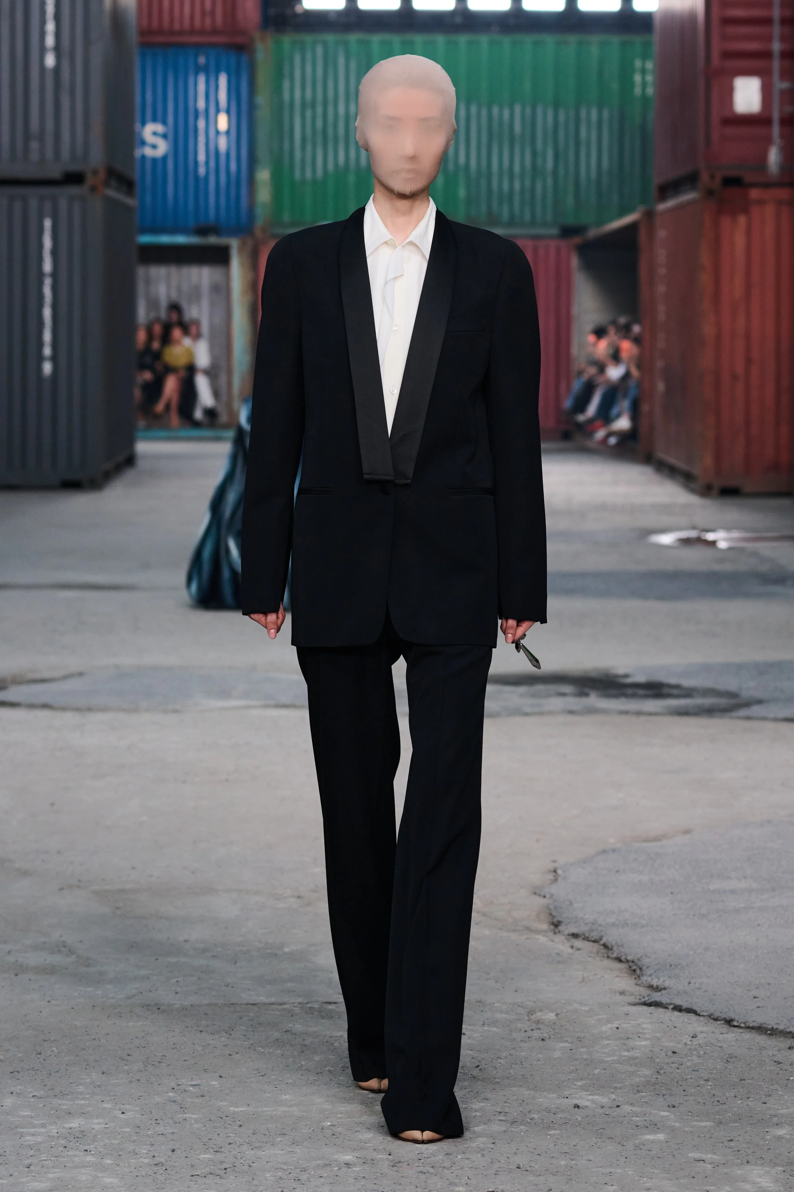 2026-27年秋冬コレクション_MAISON MARGIELA(メゾン マルジェラ)_モデル_4