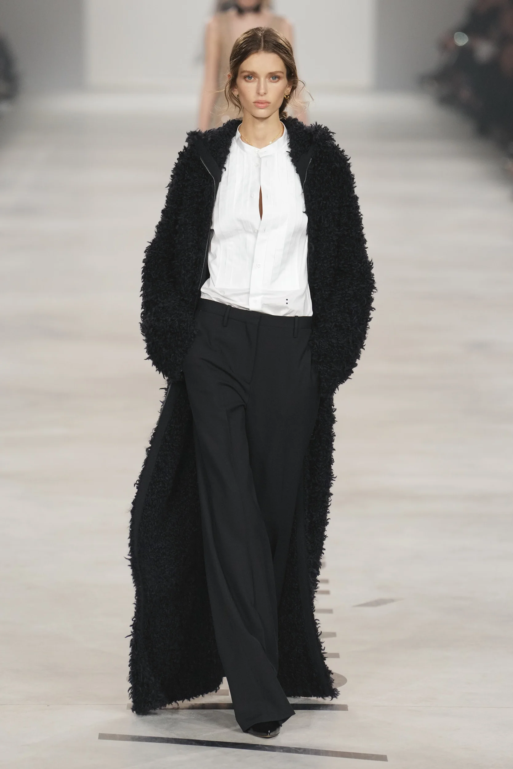 2026-27年秋冬コレクション_FENDI(フェンディ)_モデル_63