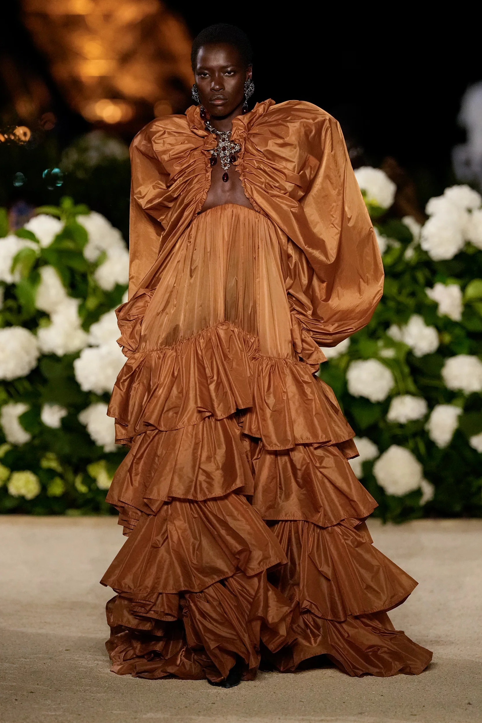 2026年春夏コレクション_SAINT LAURENT(サンローラン)_モデル_48