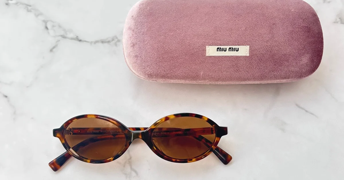 MIU MIU 　ミュウミュウ　サングラス　早い者勝ち❗️ 速攻で洒落る【MIU MIU（ミュウミュウ）】のサングラス