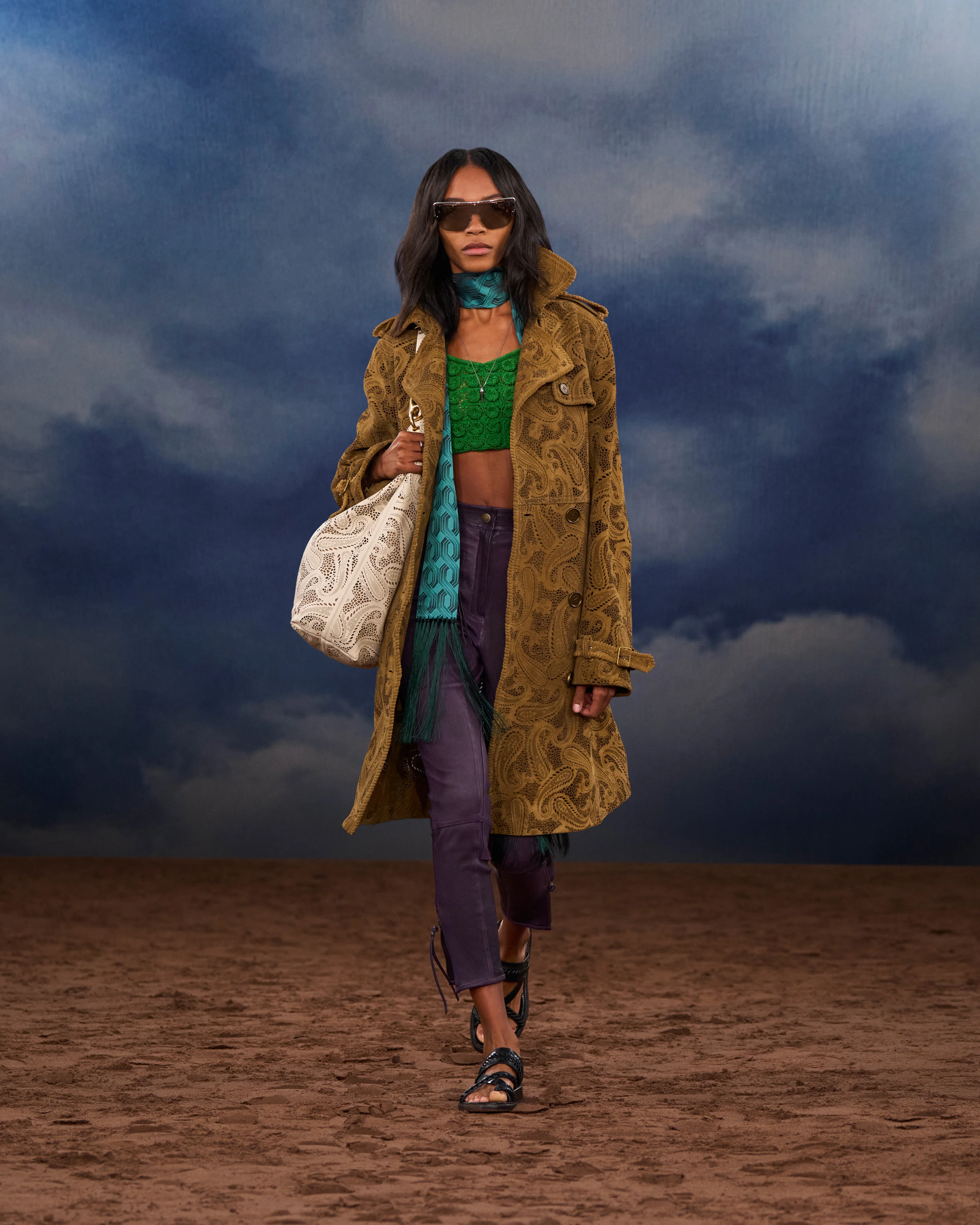 2026年春夏コレクション_BURBERRY(バーバリー)_モデル_41