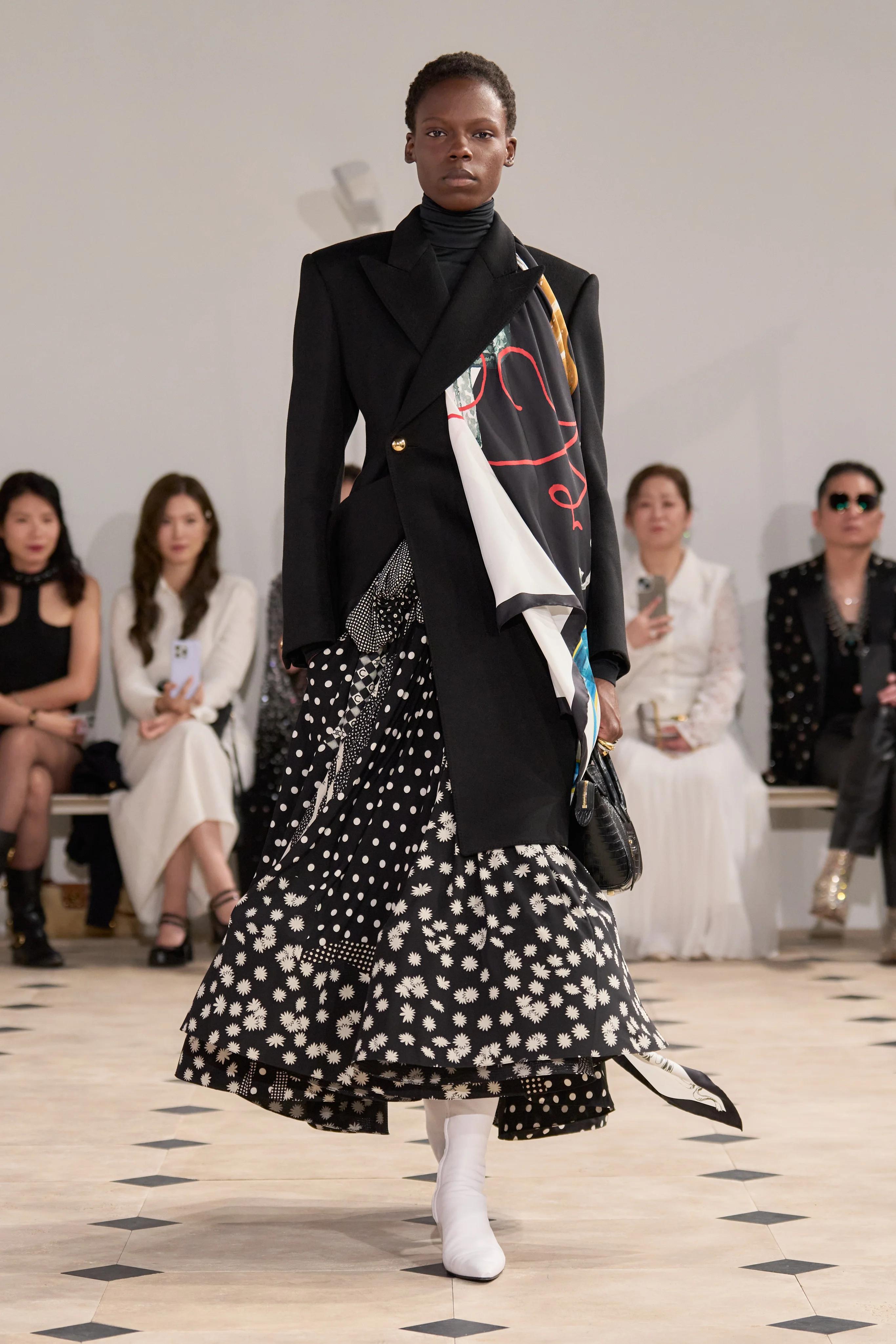 2026年リゾートコレクション_CELINE(セリーヌ)_モデル_46
