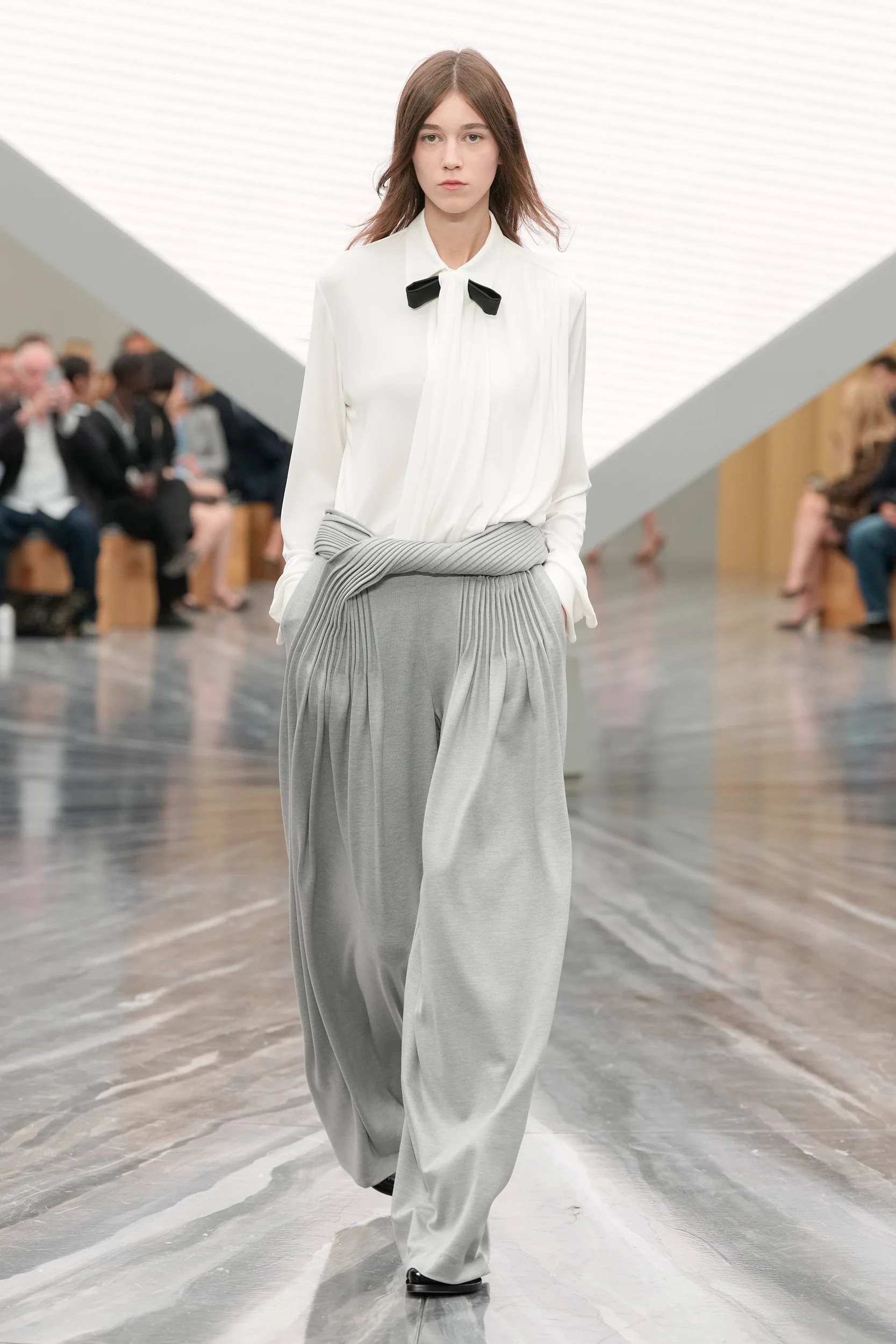 2026年春夏コレクション_DIOR(ディオール)_モデル_17