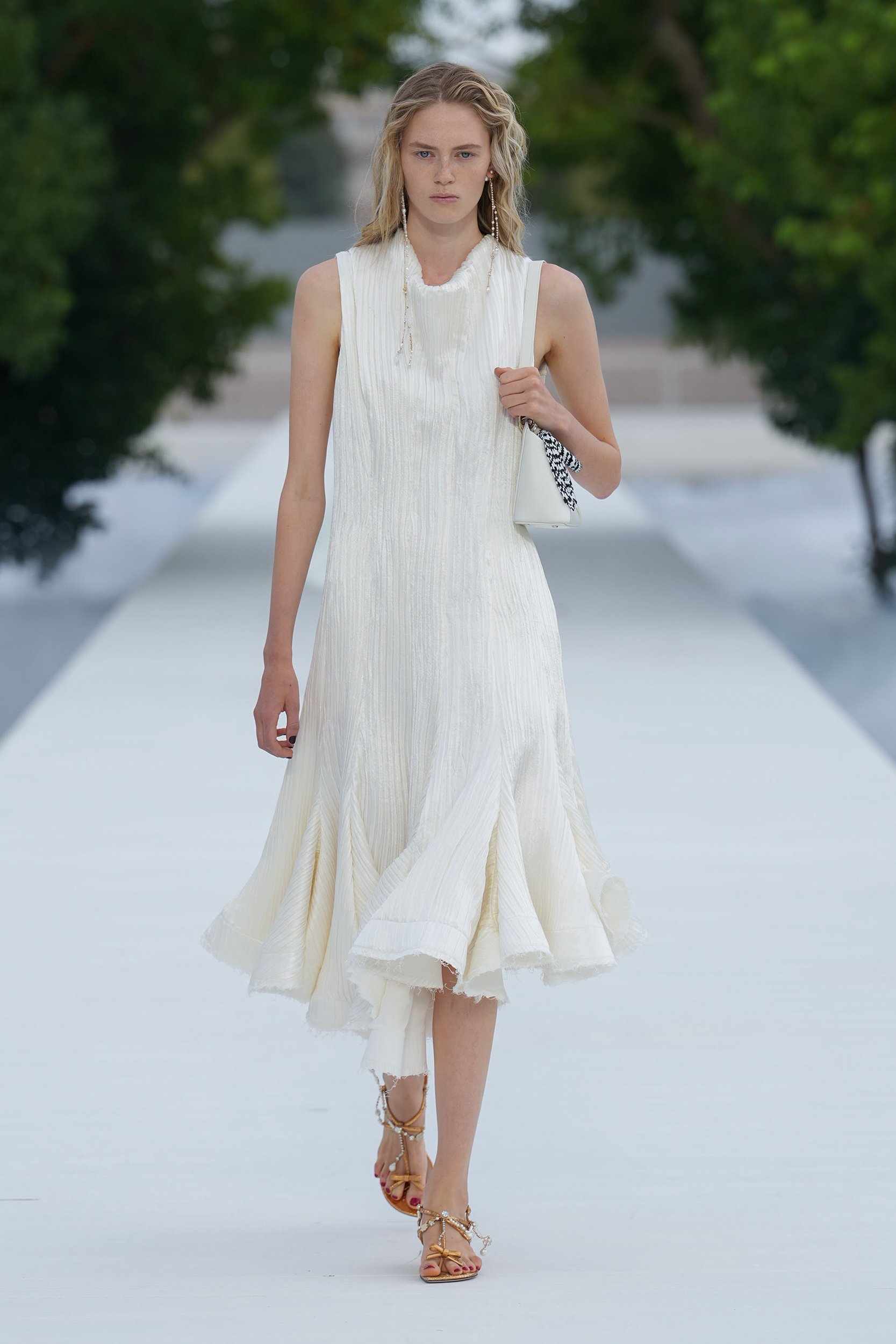 2027年春夏コレクション_DIOR(ディオール)_モデル_46
