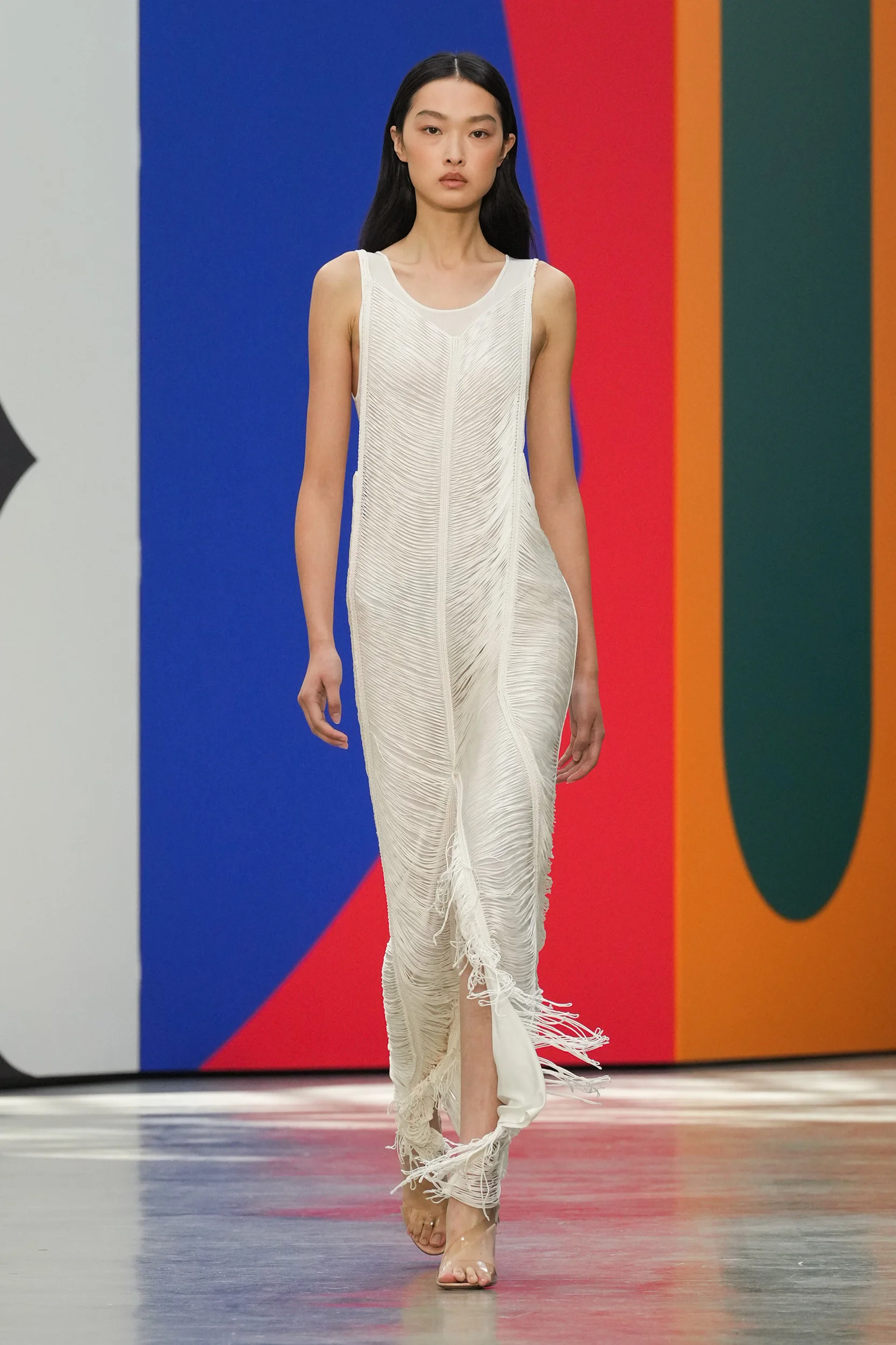 2026年春夏コレクション_AKRIS(アクリス)_モデル_39