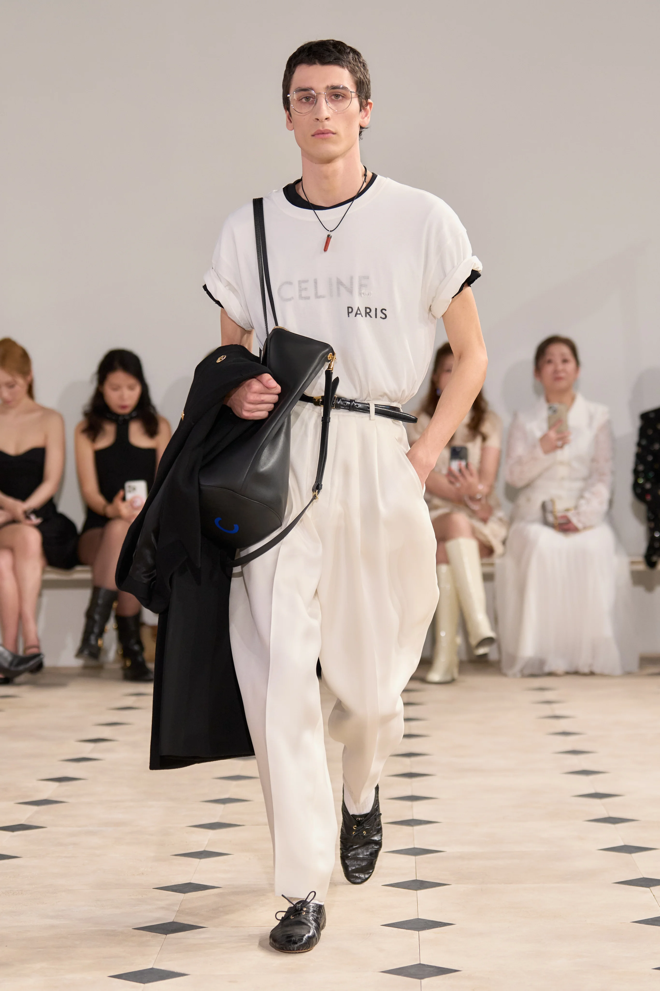 2026年リゾートコレクション_CELINE(セリーヌ)_モデル_5