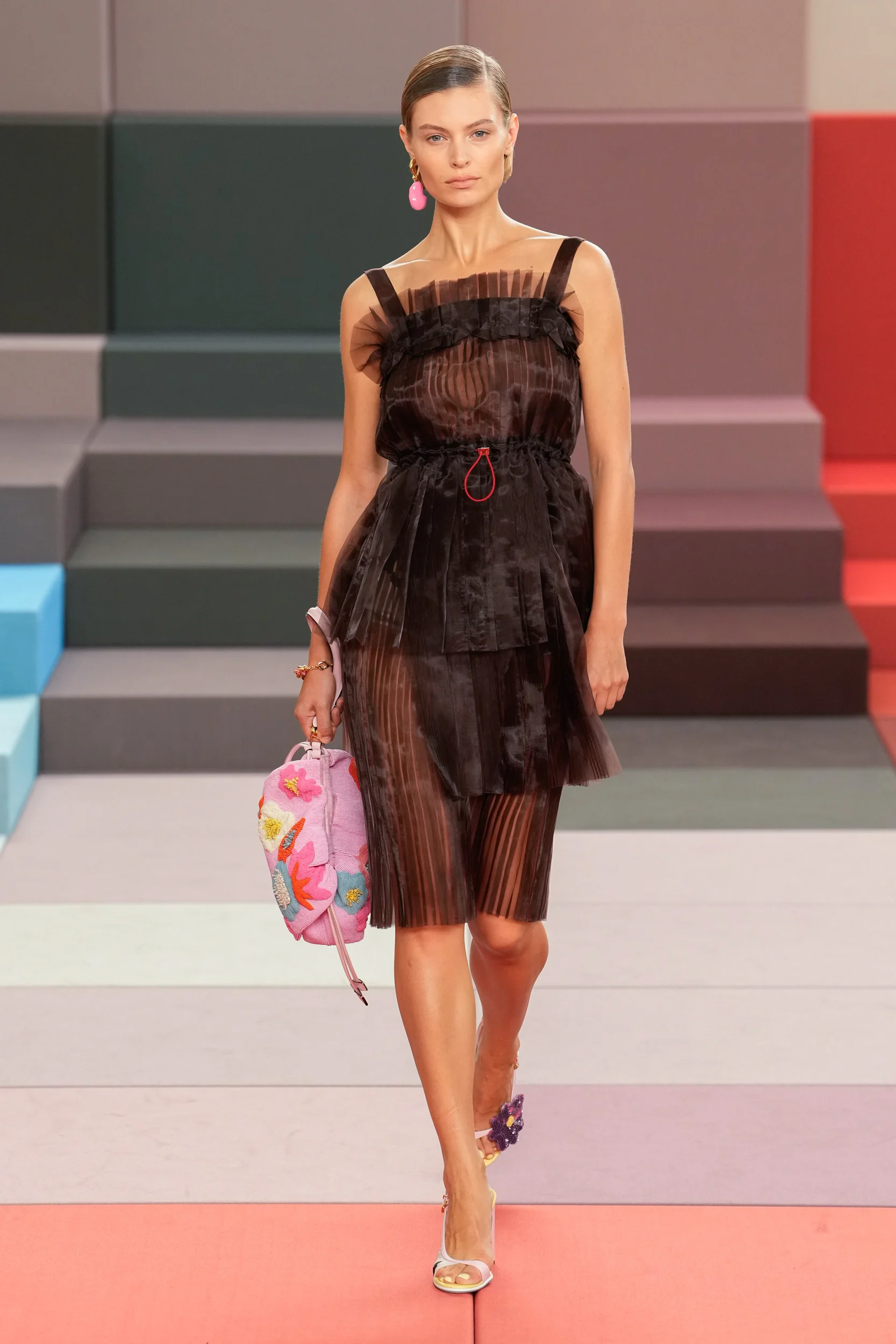 2026年春夏コレクション_FENDI(フェンディ)_モデル_74