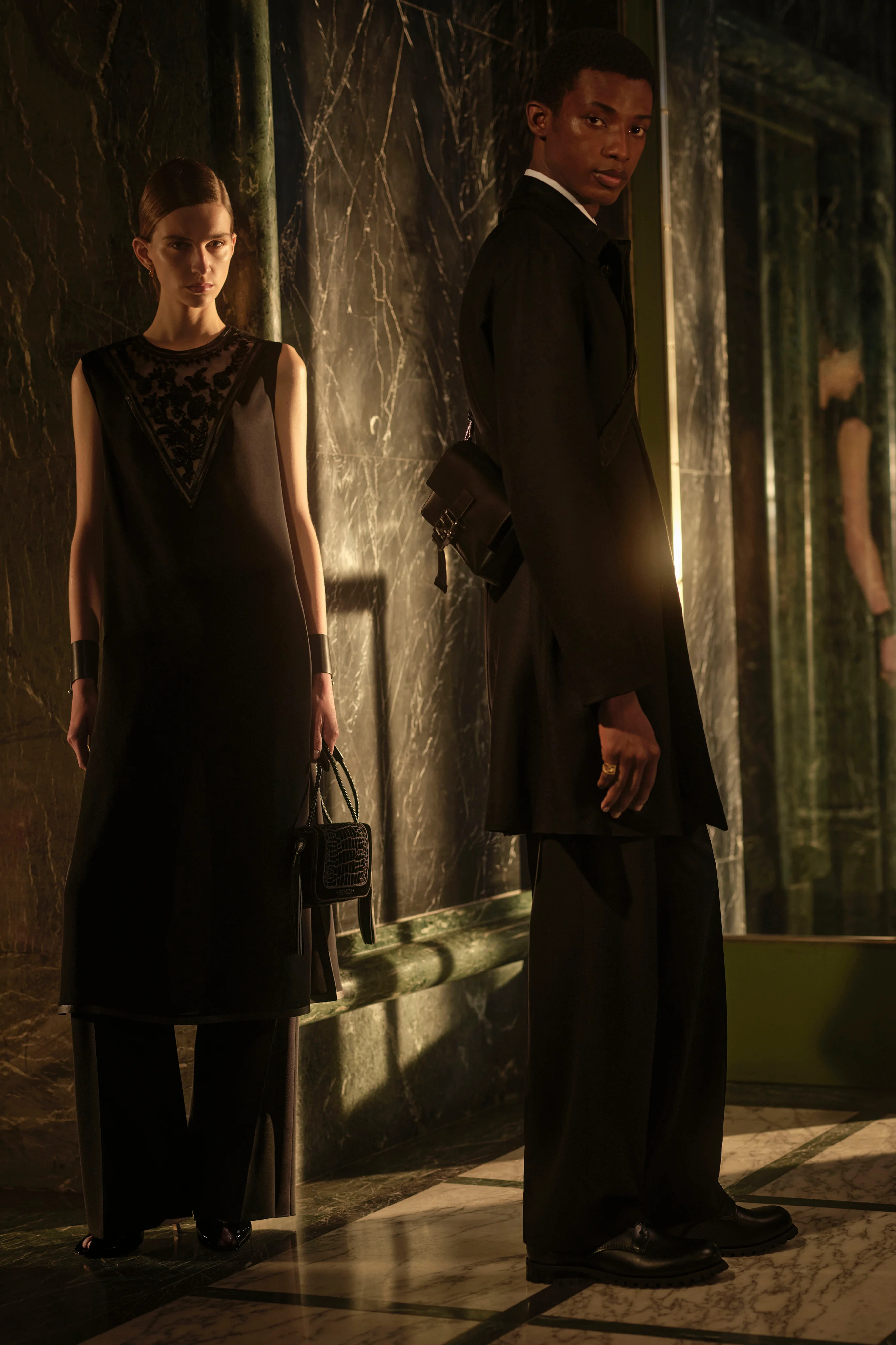 2027年クルーズコレクション_FENDI(フェンディ)_モデル_12